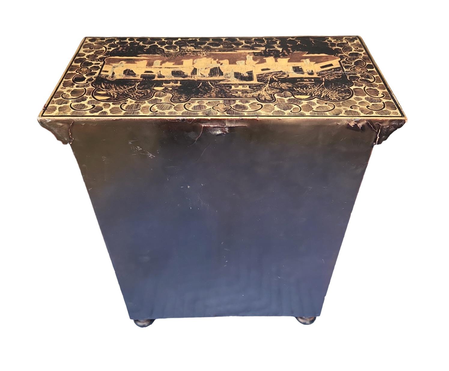 19th Century Chinoiserie Tall Box For Sale 1