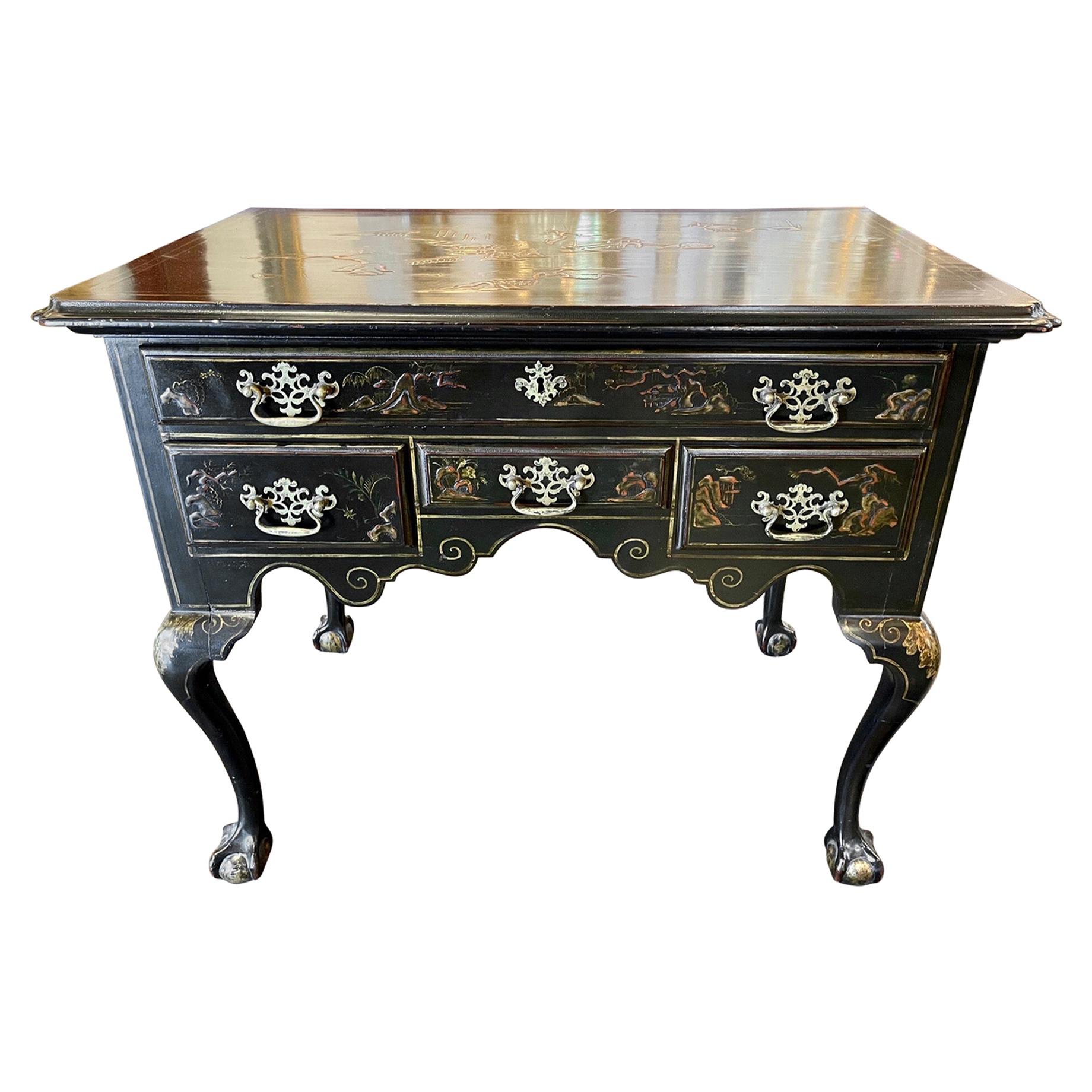 19th Century Chippendale Black Lacquered Lowboy with Chinoiserie For Sale
