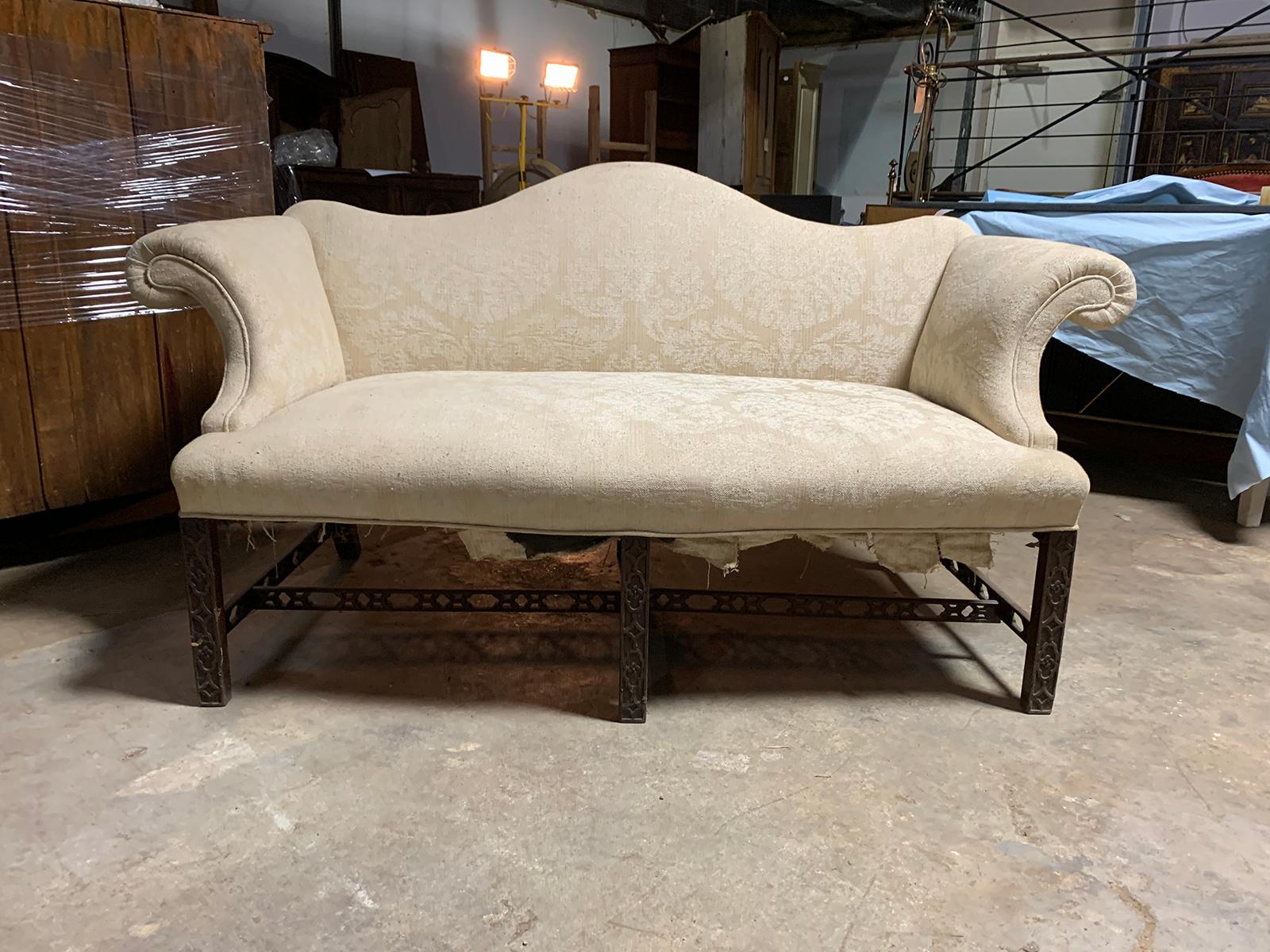 19th century Chippendale style blind/open fretwork small sofa
Measures: 68