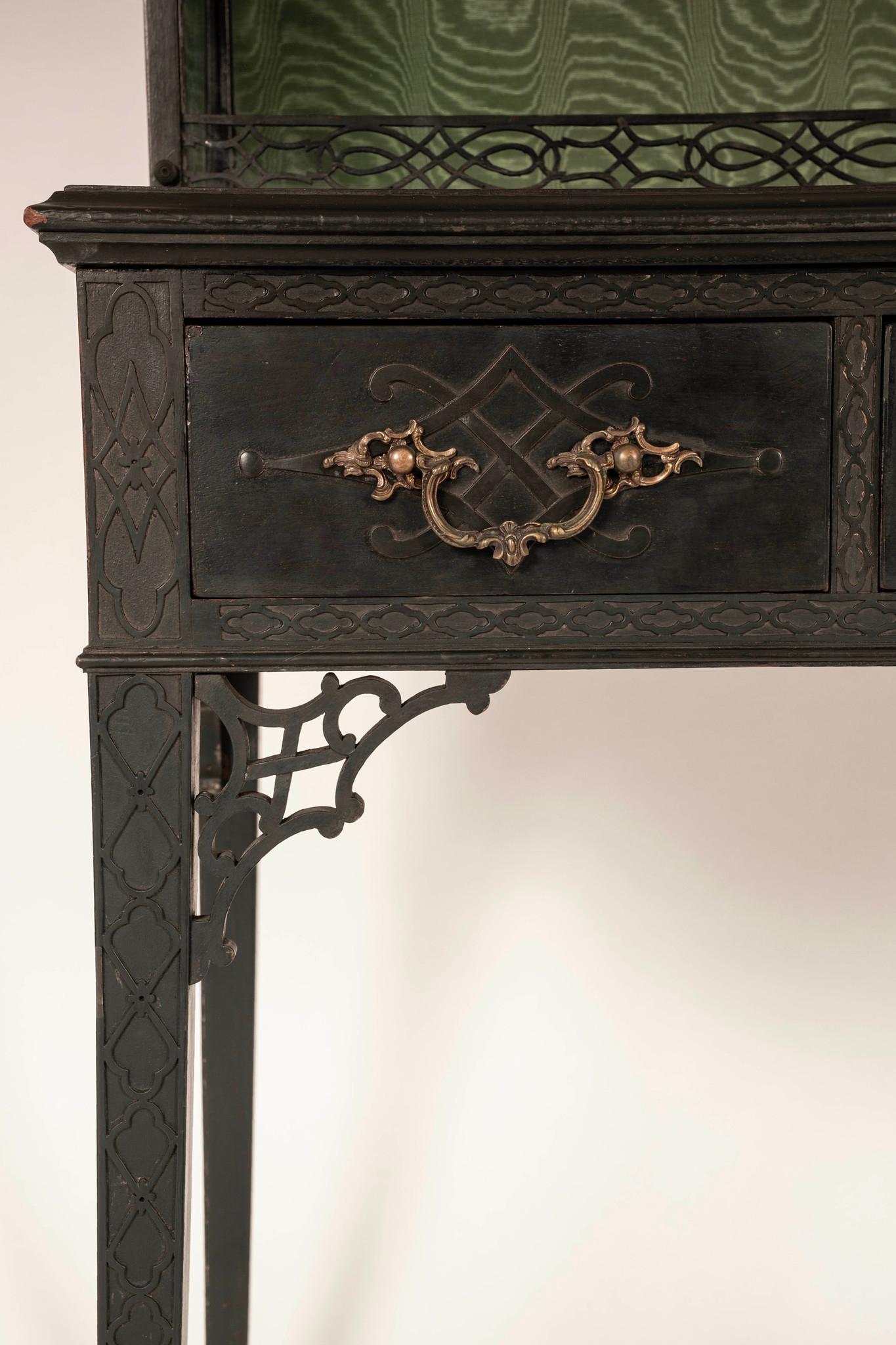 19th Century Chippendale Style Glass Display Case For Sale 5