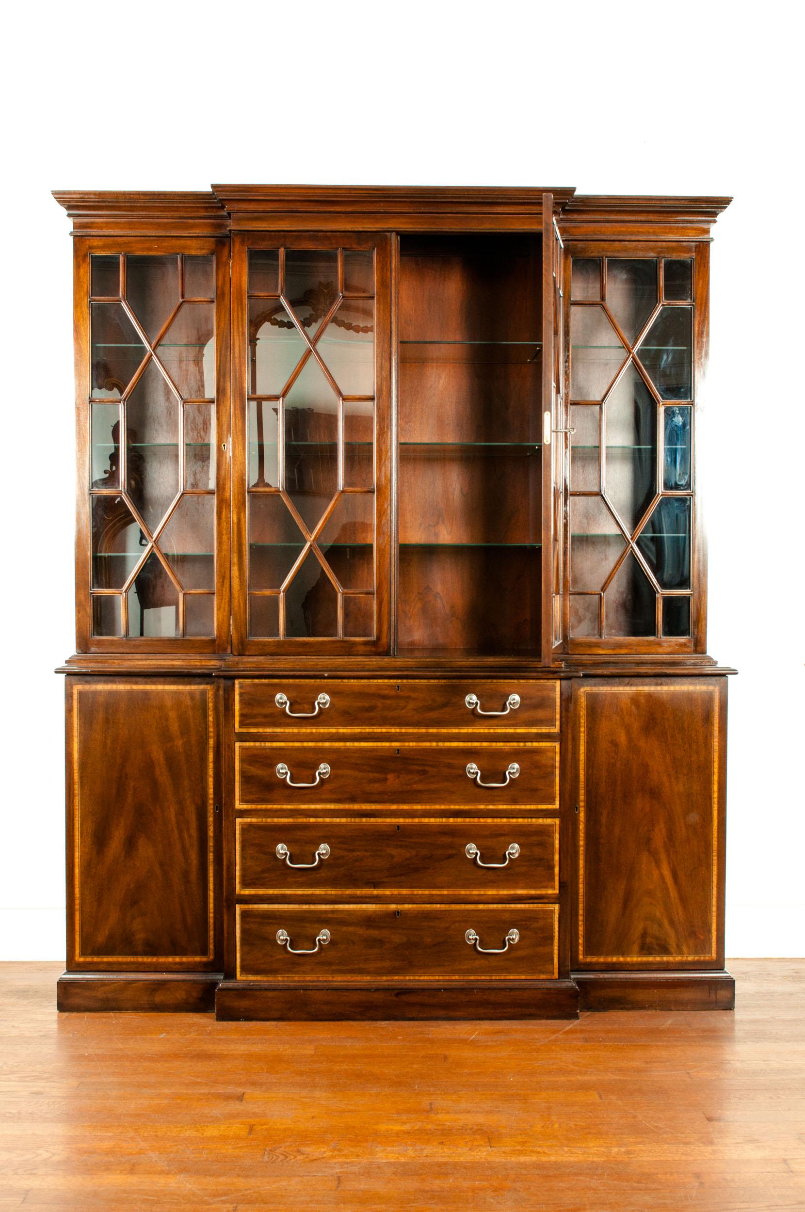 19th Century Chippendale Style Mahogany Hutch / China Cabinet 5