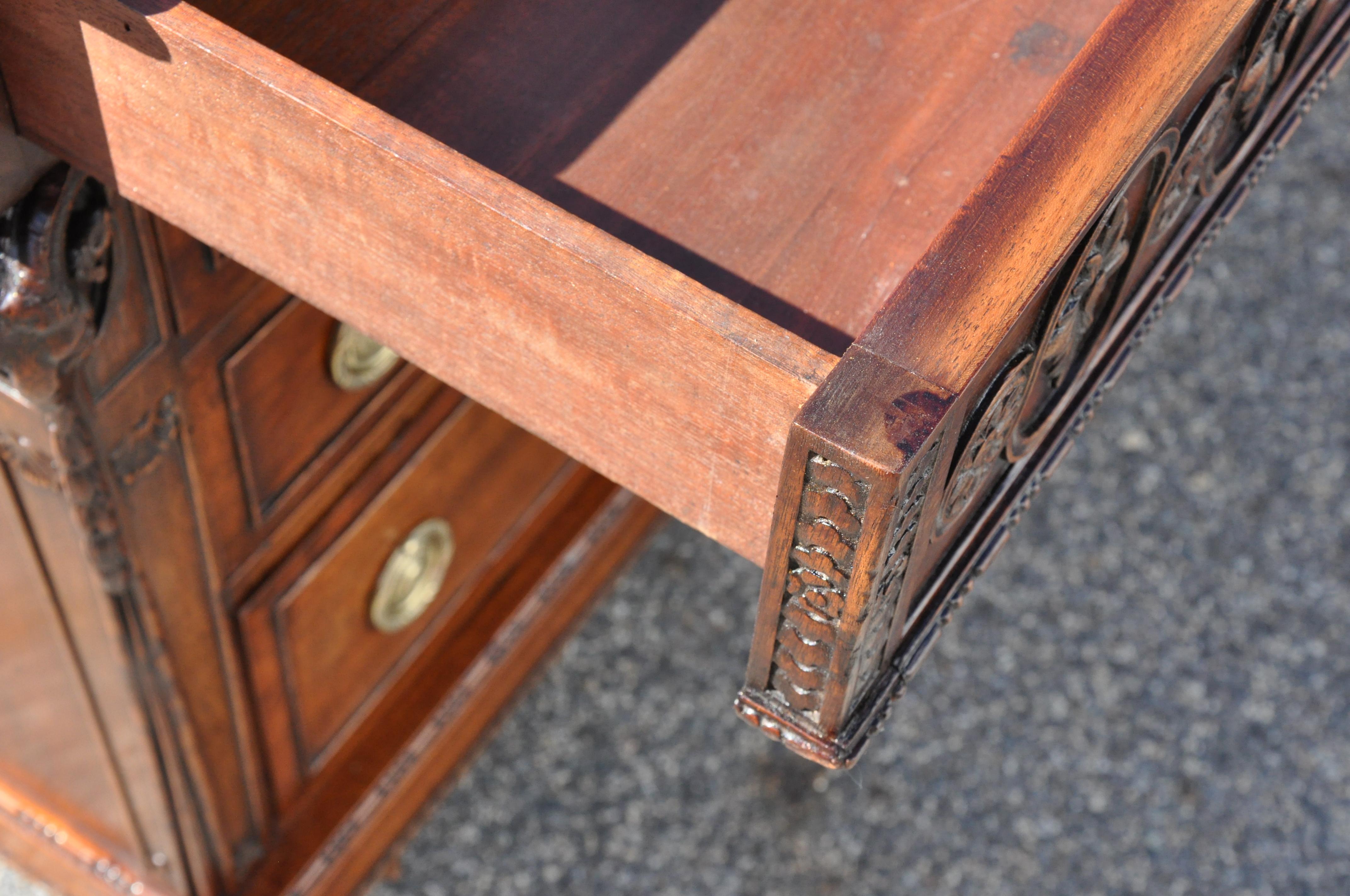 19th Century Chippendale Style Mahogany Partner's Desk 4