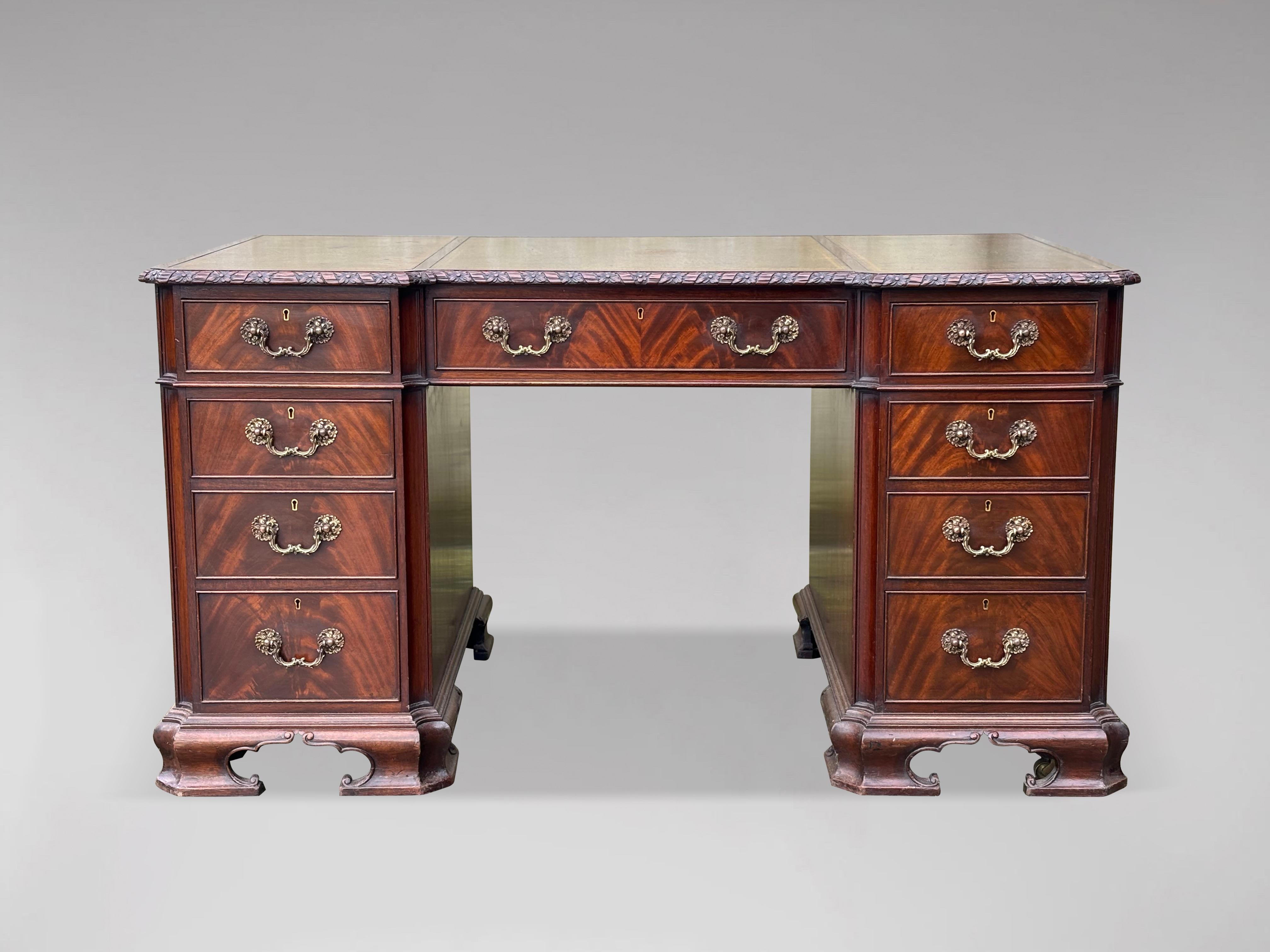 British 19th Century Chippendale Style Mahogany Pedestal Desk For Sale