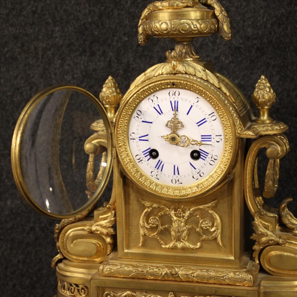 19th Century Chiseled Gilded Bronze Brass and Ceramic Italian Clock, 1870 1