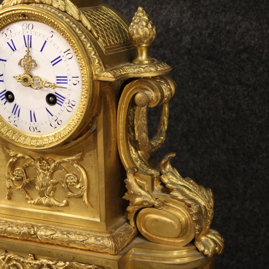 19th Century Chiseled Gilded Bronze Brass and Ceramic Italian Clock, 1870 2