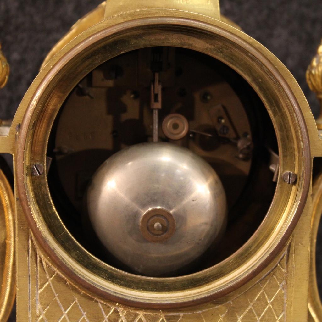 19th Century Chiseled Gilded Bronze Brass and Ceramic Italian Clock, 1870 4