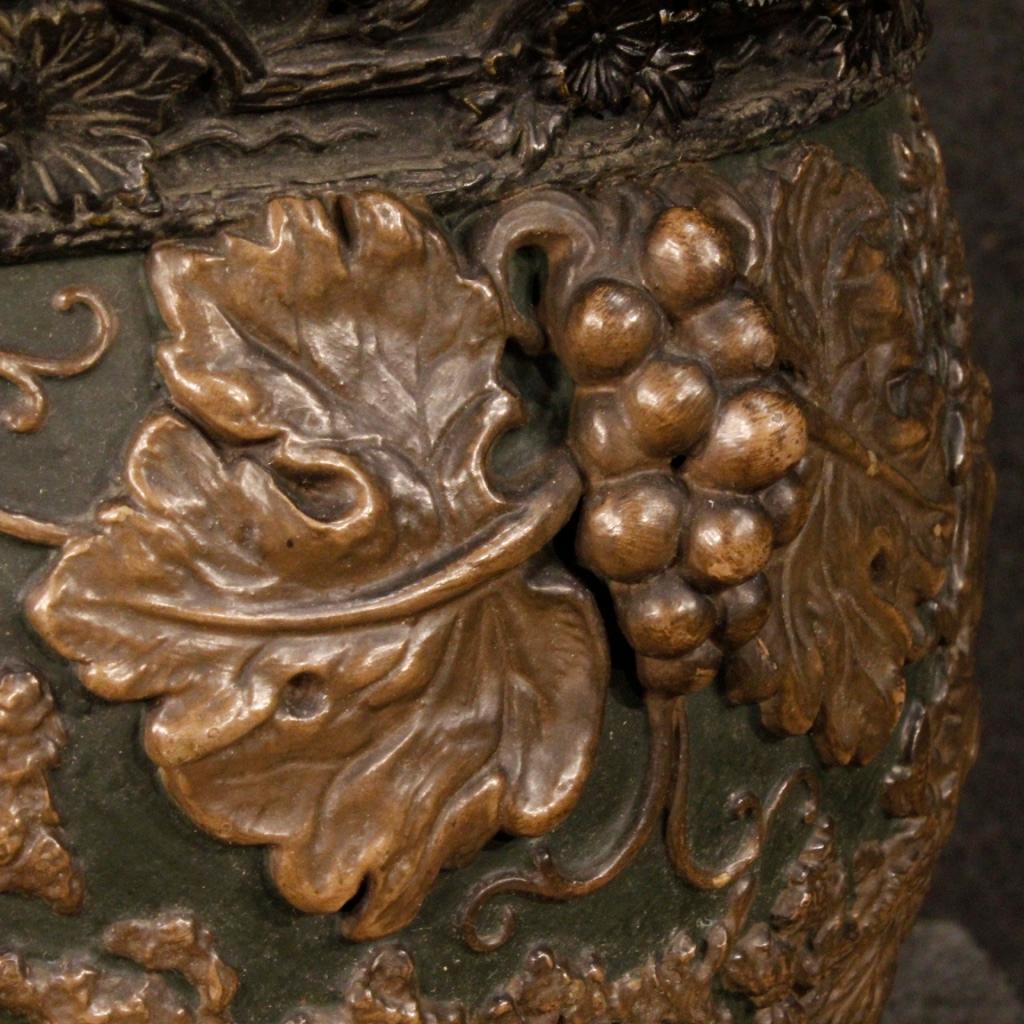 19th Century Chiseled and Painted Bronze, Brass, Scagliola French Vase, 1880 im Zustand „Gut“ in Vicoforte, Piedmont