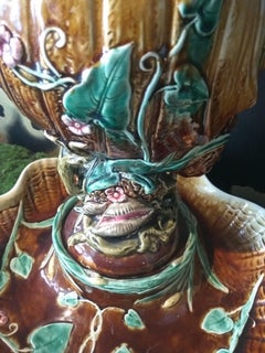 19th Century Choisy-le-Roi Shell Centerpiece