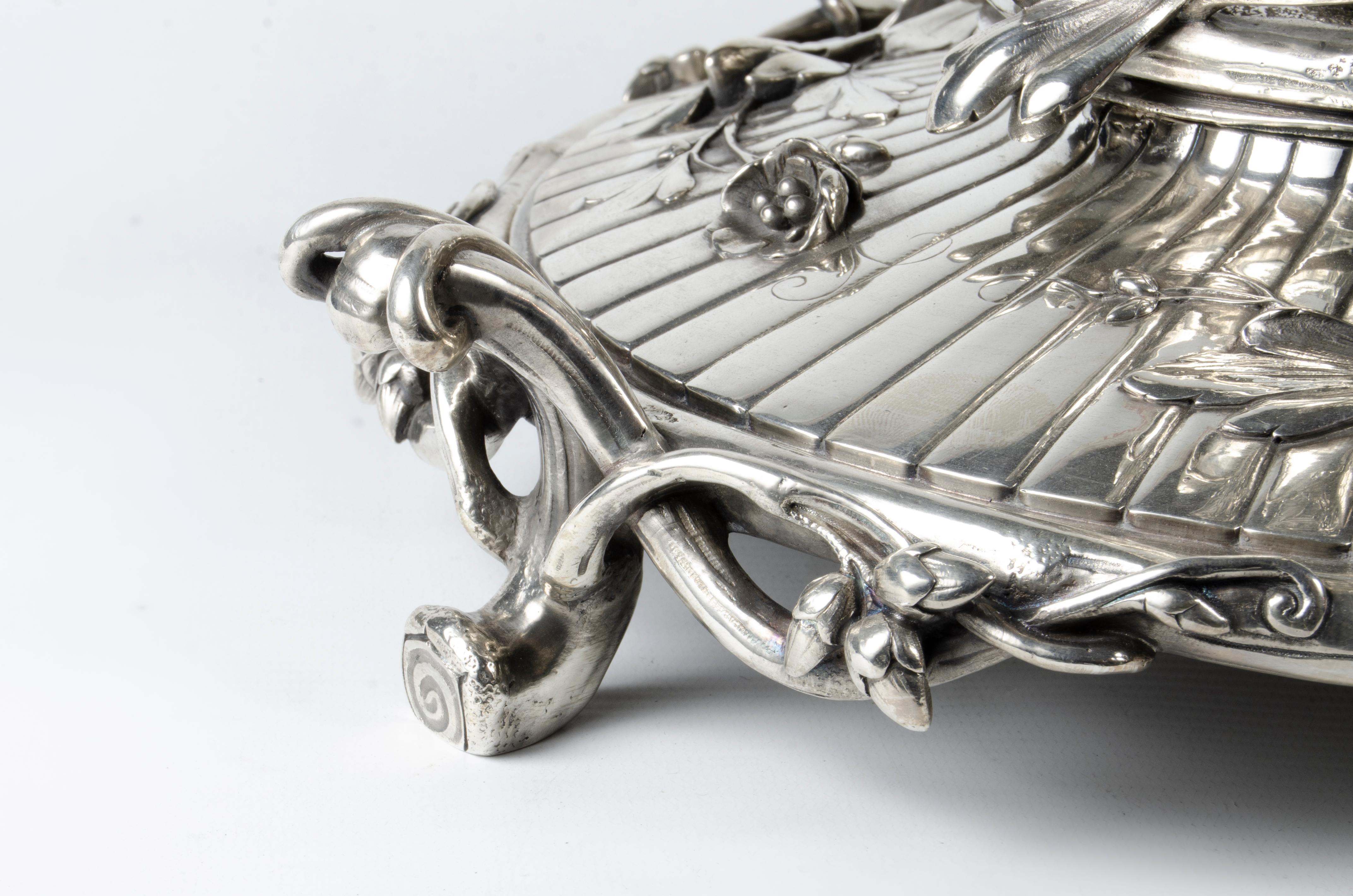 Centro de mesa Christofle plateado del siglo XIX con cuenco de cristal de Baccarat, Francia en venta 2