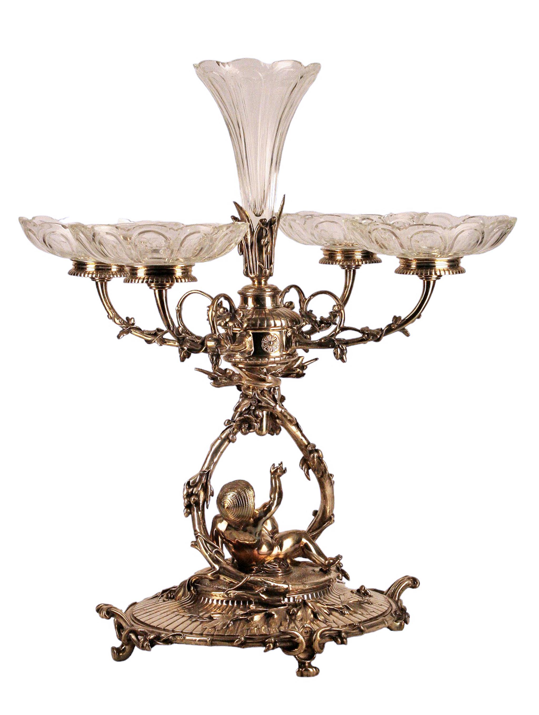 Francese Centrotavola Epergne argentato di Christofle del XIX secolo con vetro Baccarat, Francia in vendita