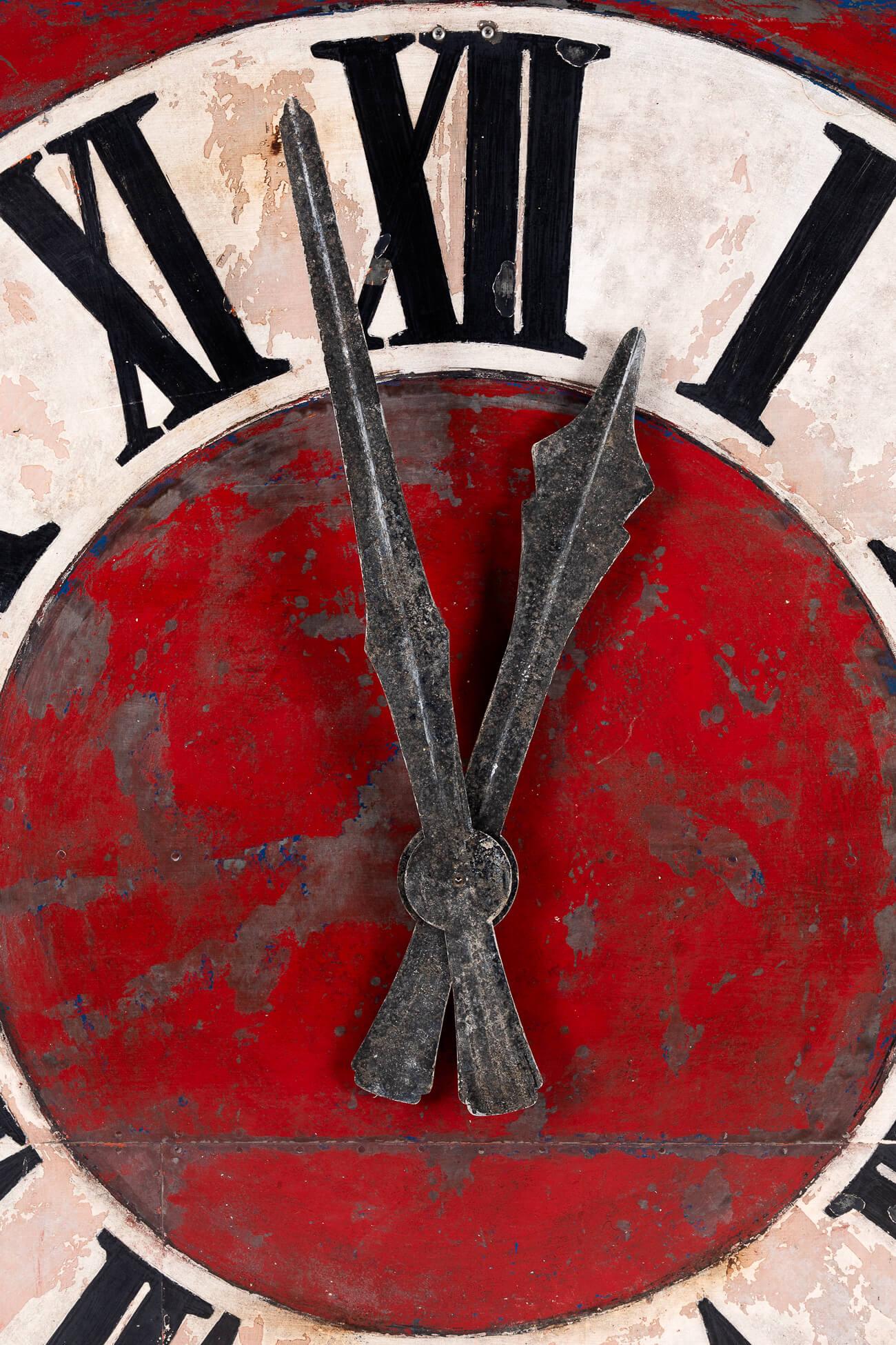 Français Face d'horloge d'église du 19ème siècle en vente