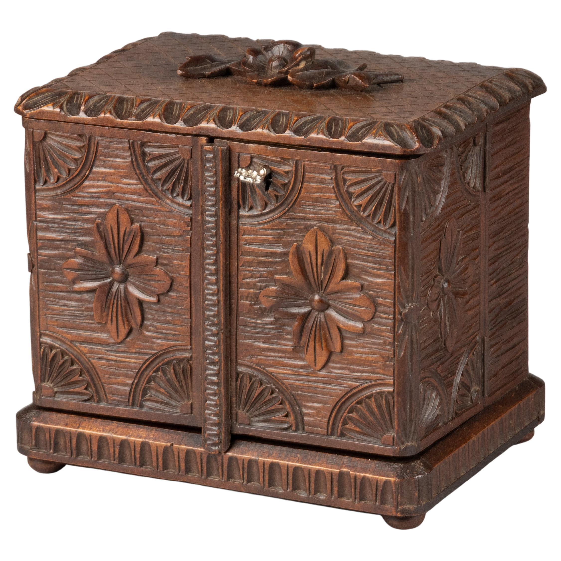 19th Century Cigar Box Walnut Black Forest