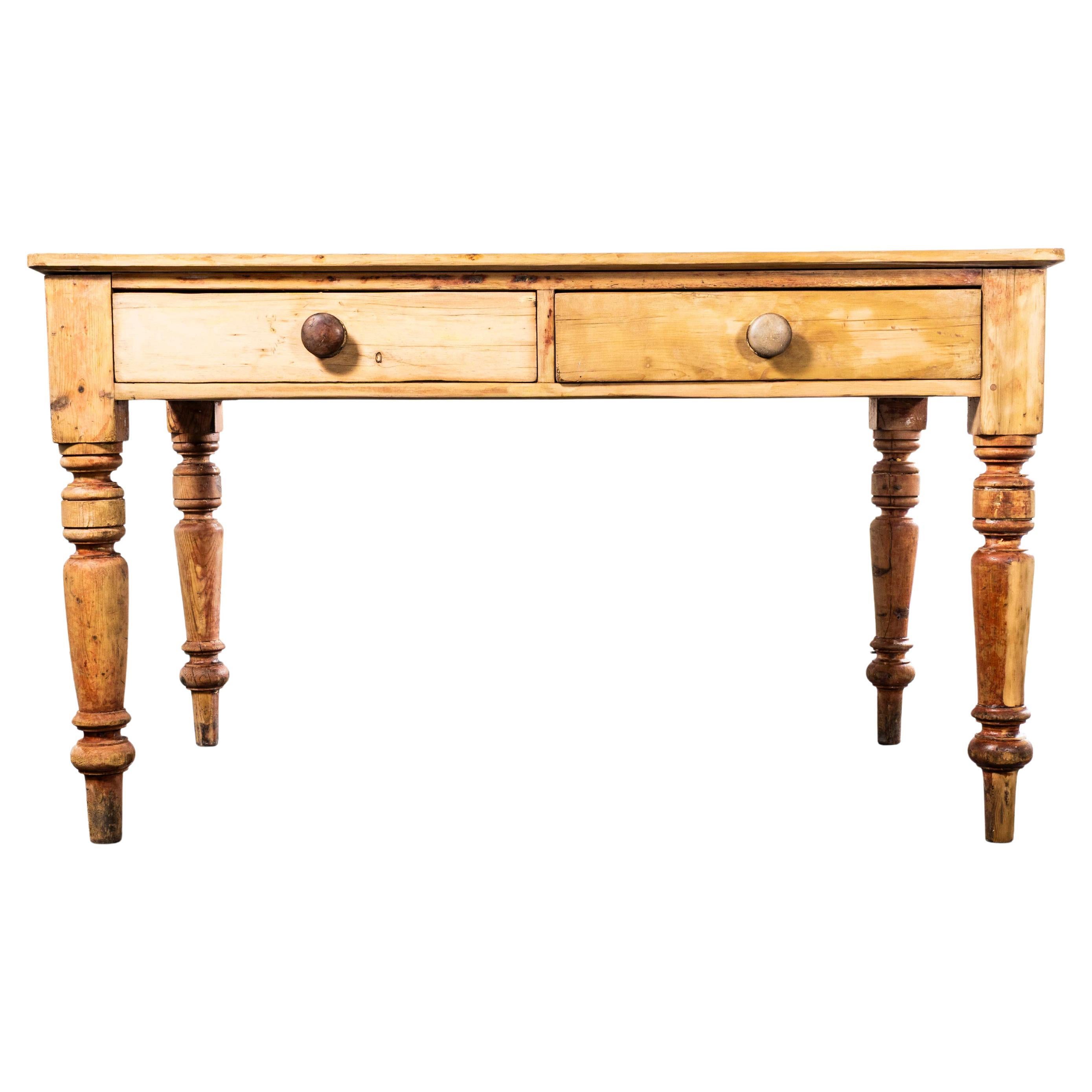 Table de salle à manger à deux tiroirs en pin classique du XIXe siècle en vente
