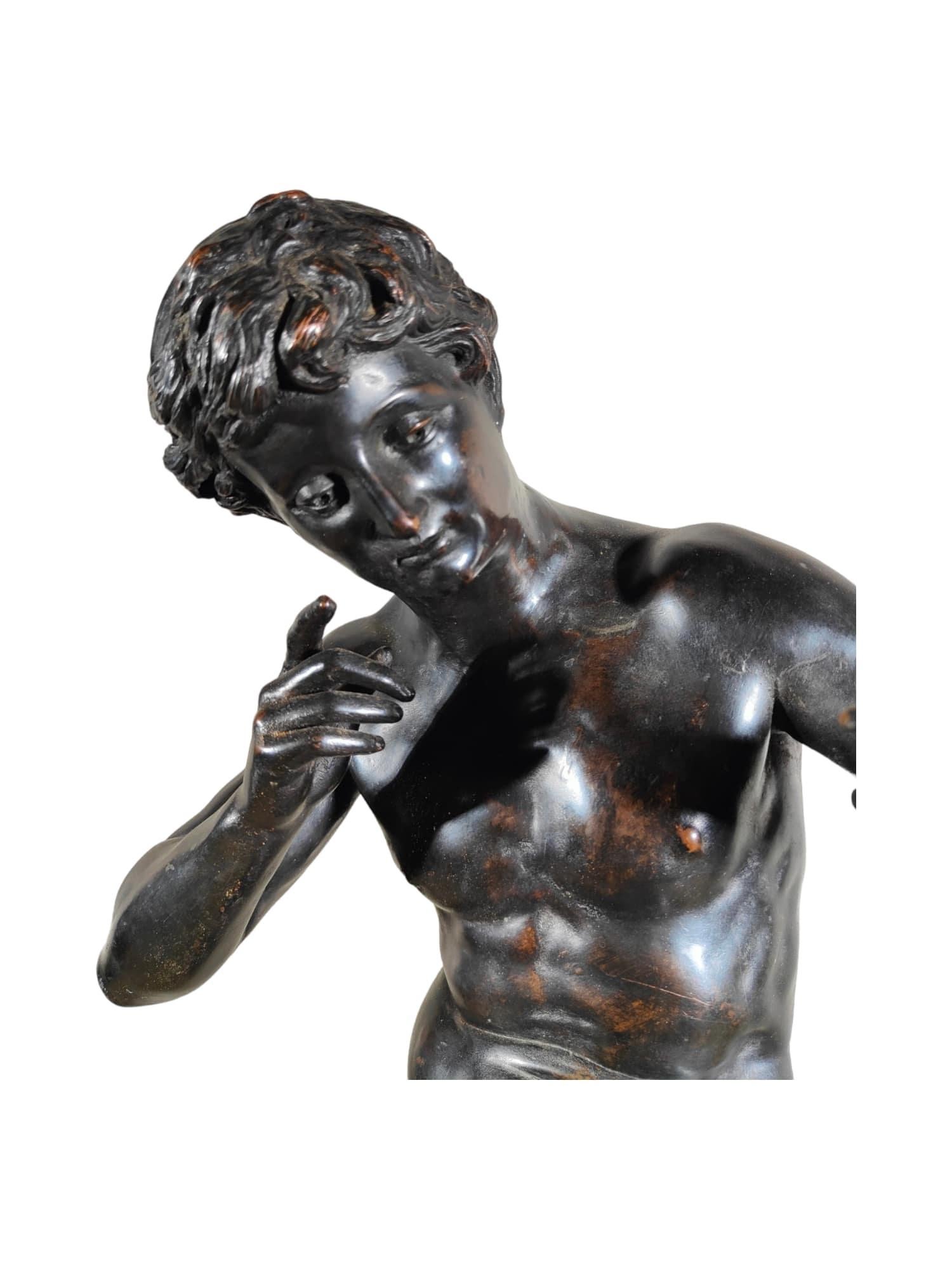 19th Century Classic Sculpture: Youth Seated in Dark Patinated Copper For Sale 3