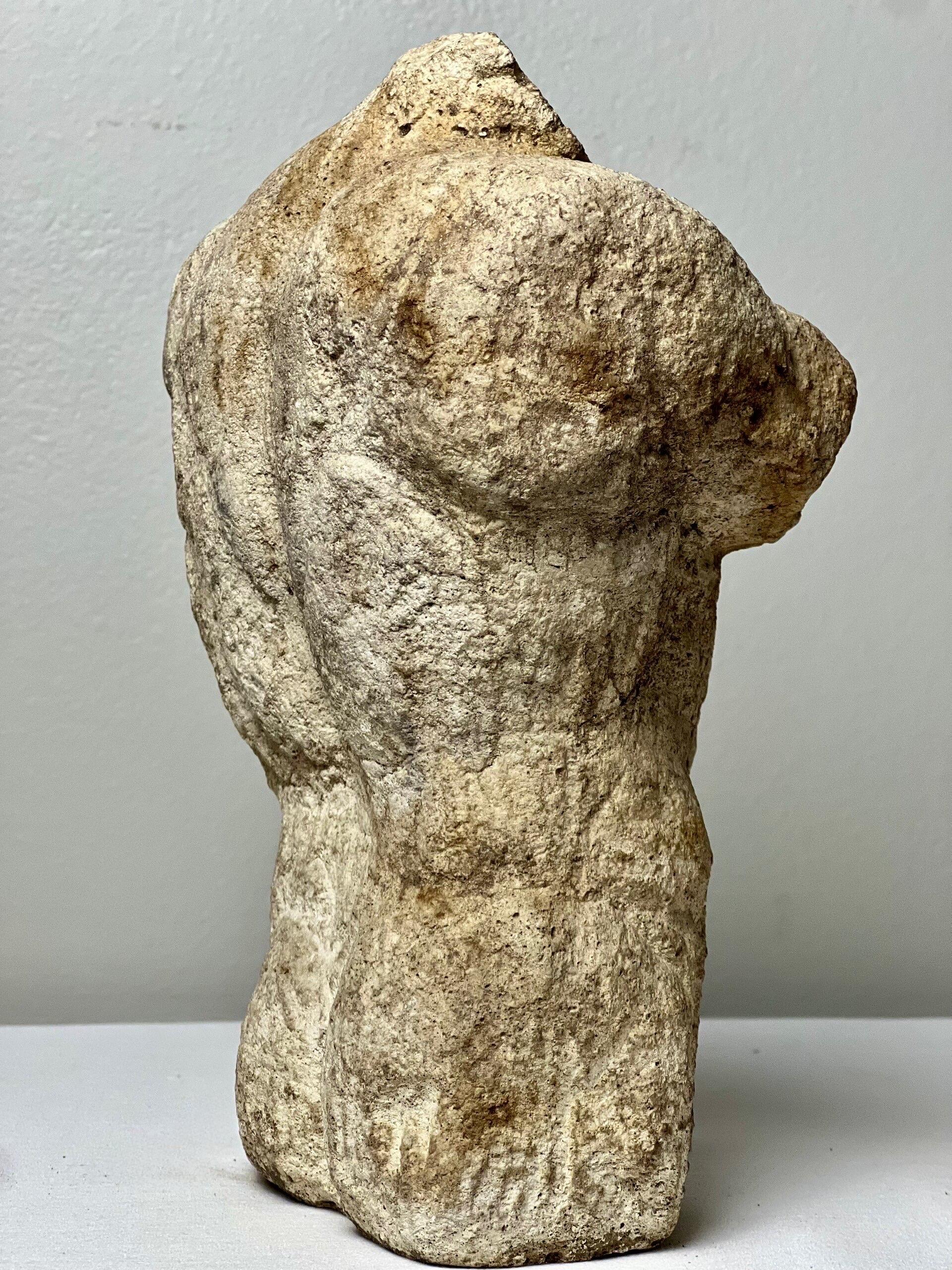 Buste torse nu masculin en béton classique du 19e siècle en vente 5