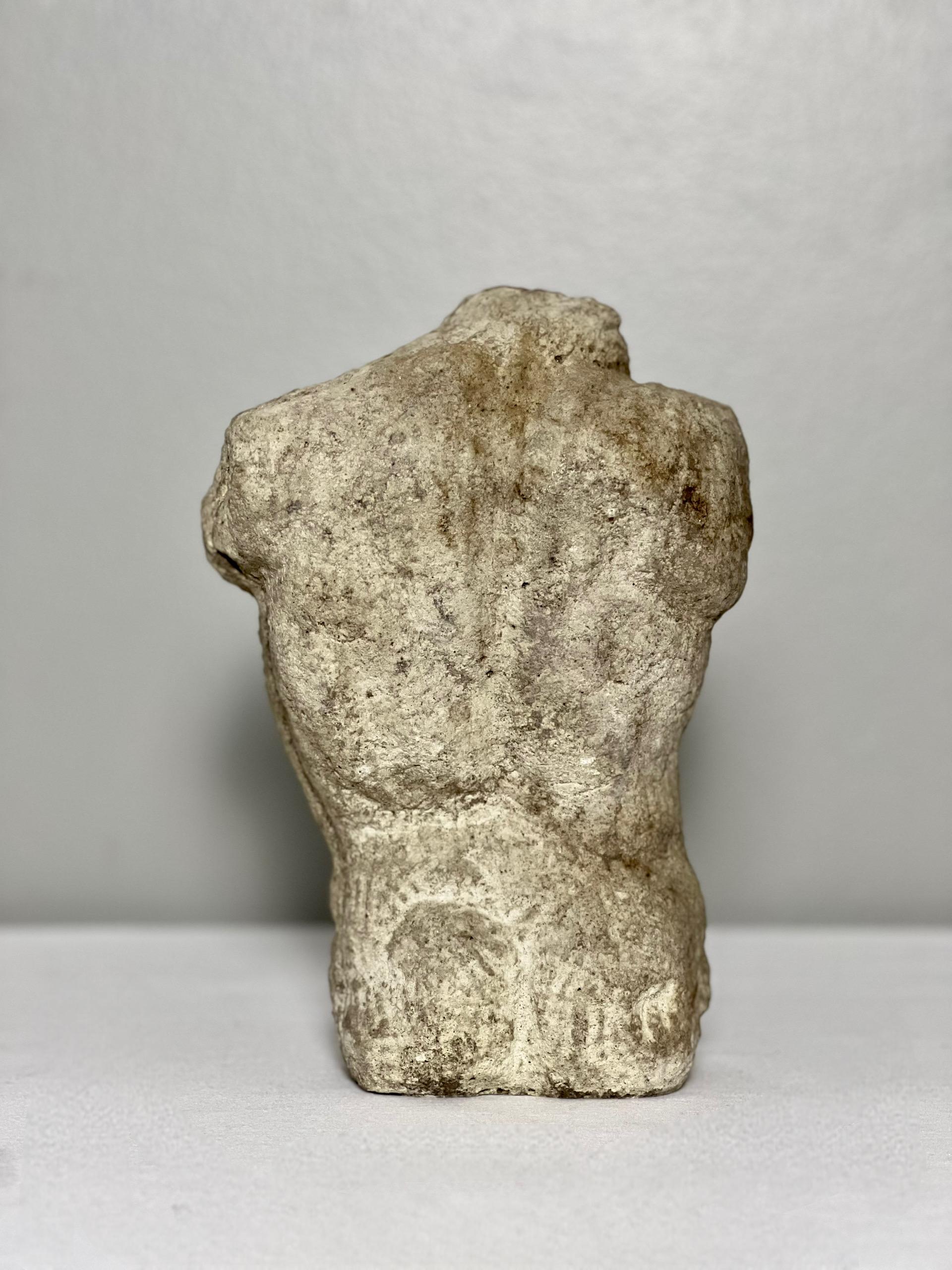 Moulage Buste torse nu masculin en béton classique du 19e siècle en vente