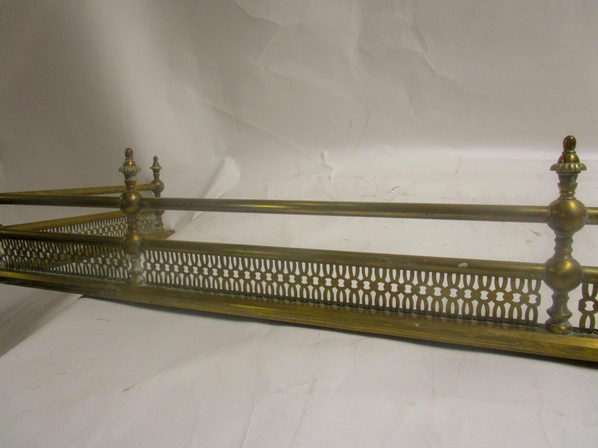 19th Century Classical English Brass Fireplace Fender 7