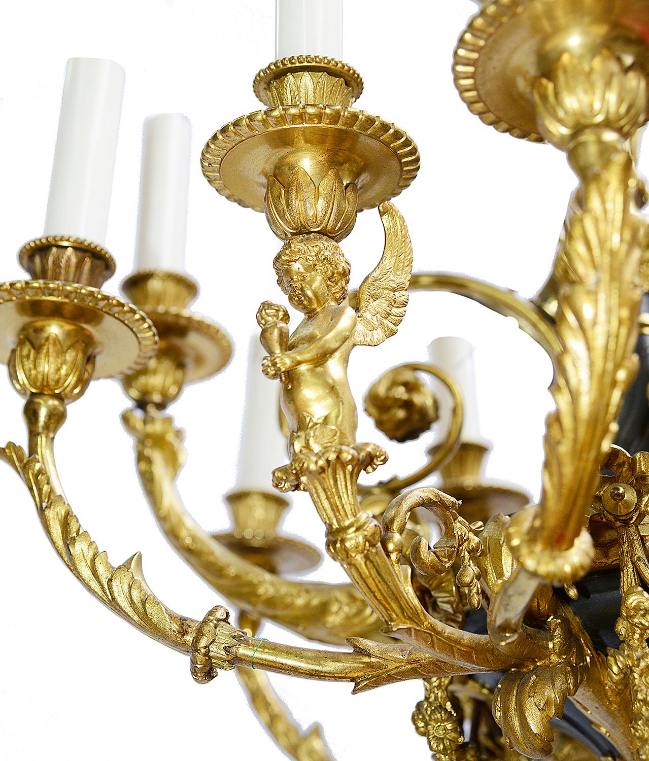 19th Century Classical Louis XVI Style Chandelier In Excellent Condition In Brighton, Sussex