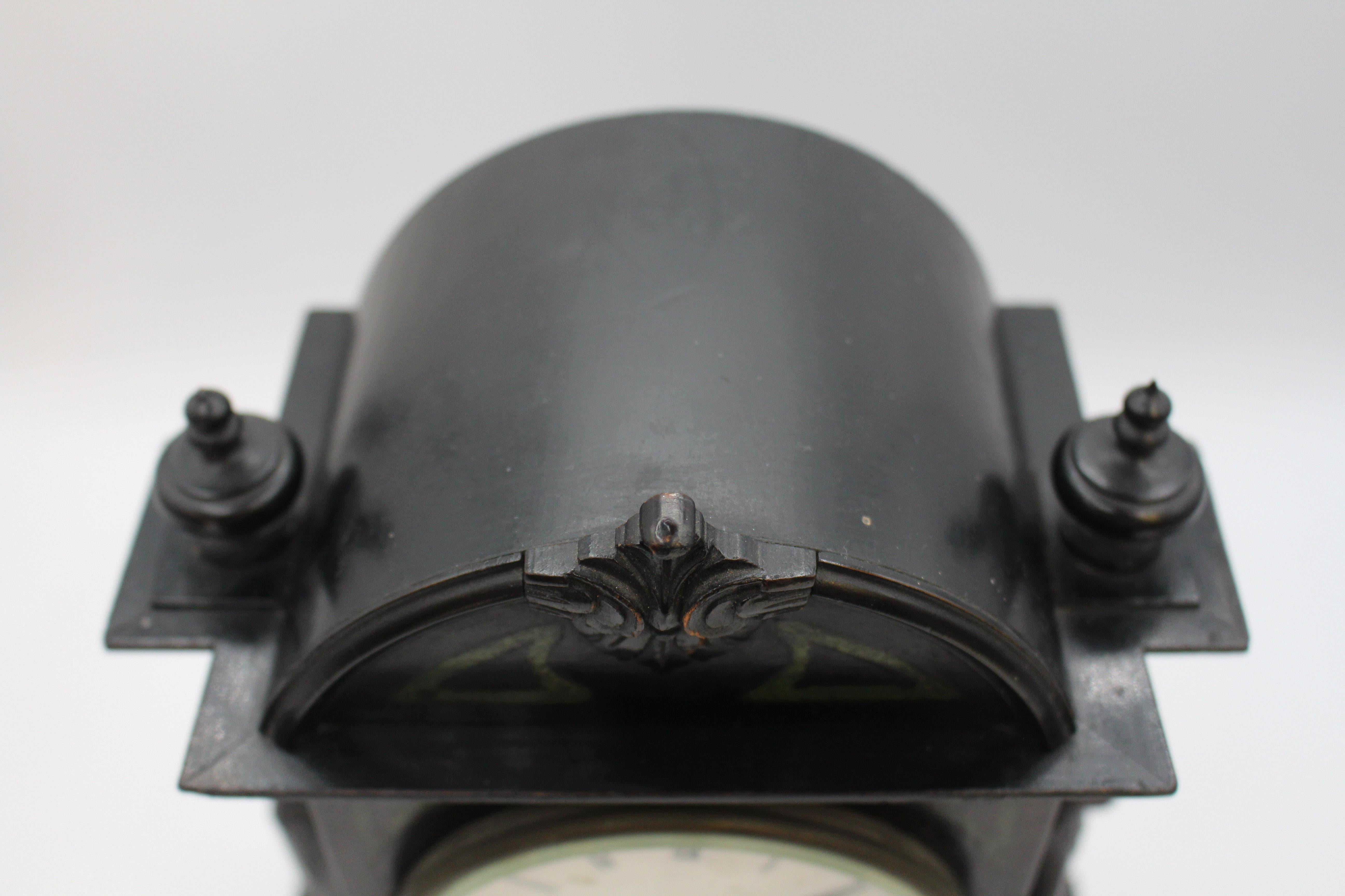 19th Century Classical Taste Table Clock For Sale 3