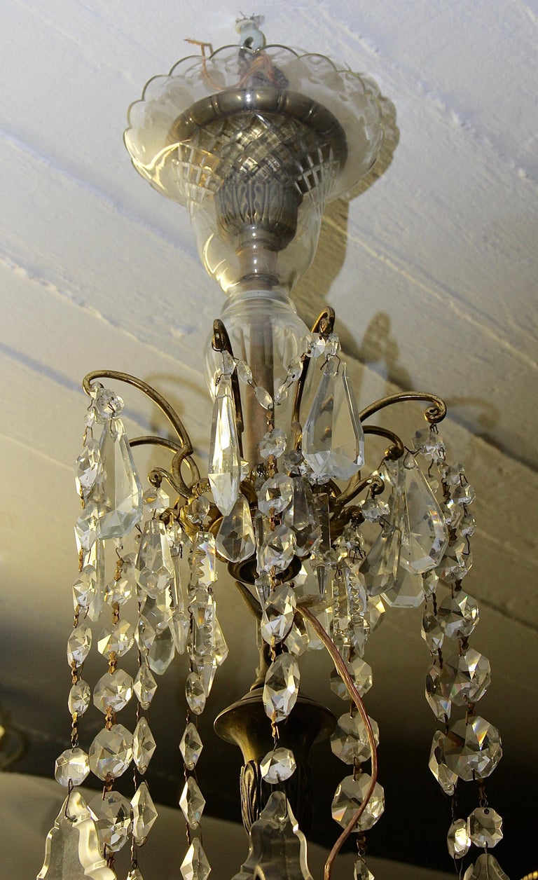 Lampadario a candelabro da soffitto europeo classicista del XIX secolo in  vendita su 1stDibs | candelabro soffitto