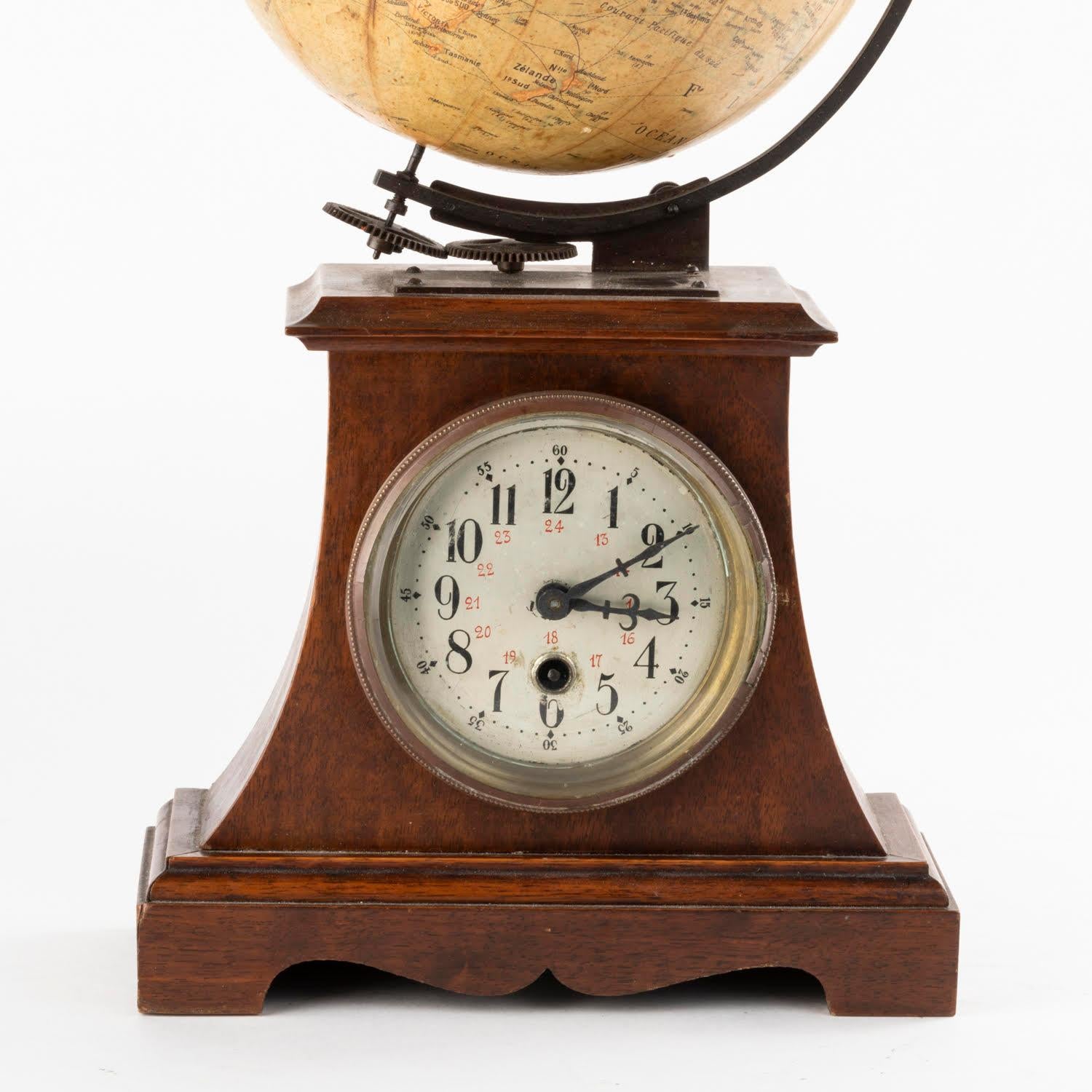 19th Century Clock Surmounted by a Globe, Napoleon III Period. For Sale 6