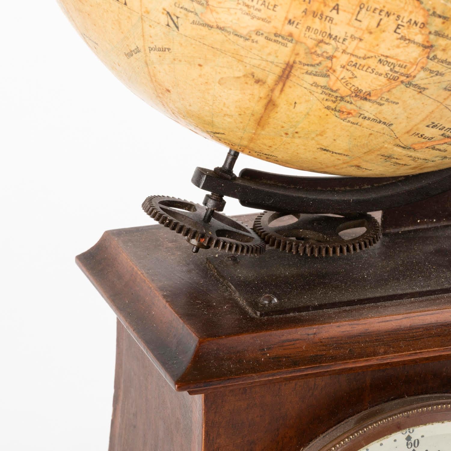 19th Century Clock Surmounted by a Globe, Napoleon III Period. For Sale 4