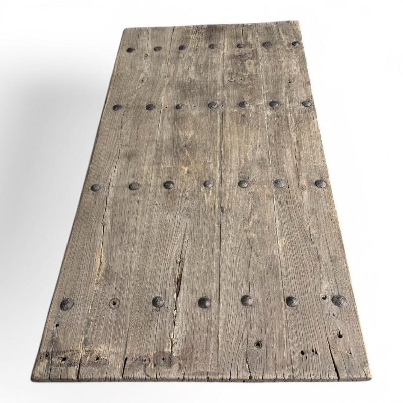 Chinois Table basse du XIXe siècle provenant d'une porte chinoise ancienne, Shandong, années 1950 en vente