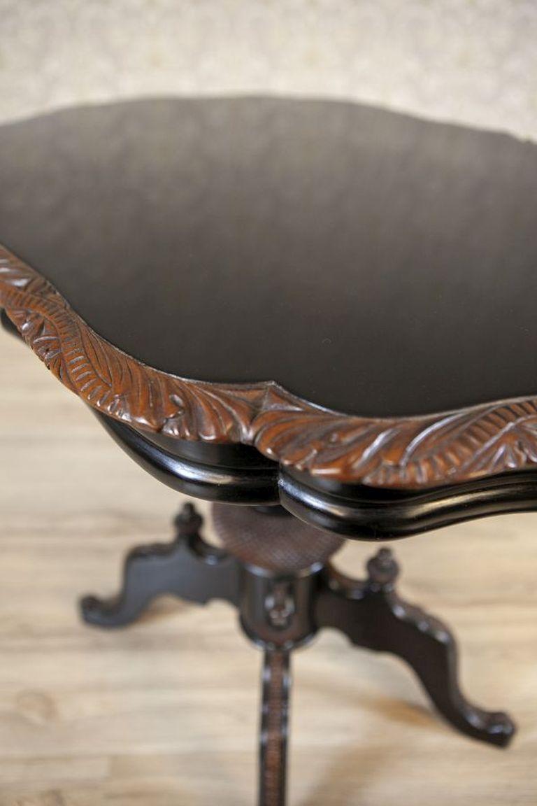 Bois Table basse du 19e siècle dans le style de M. Horrix Furniture en vente