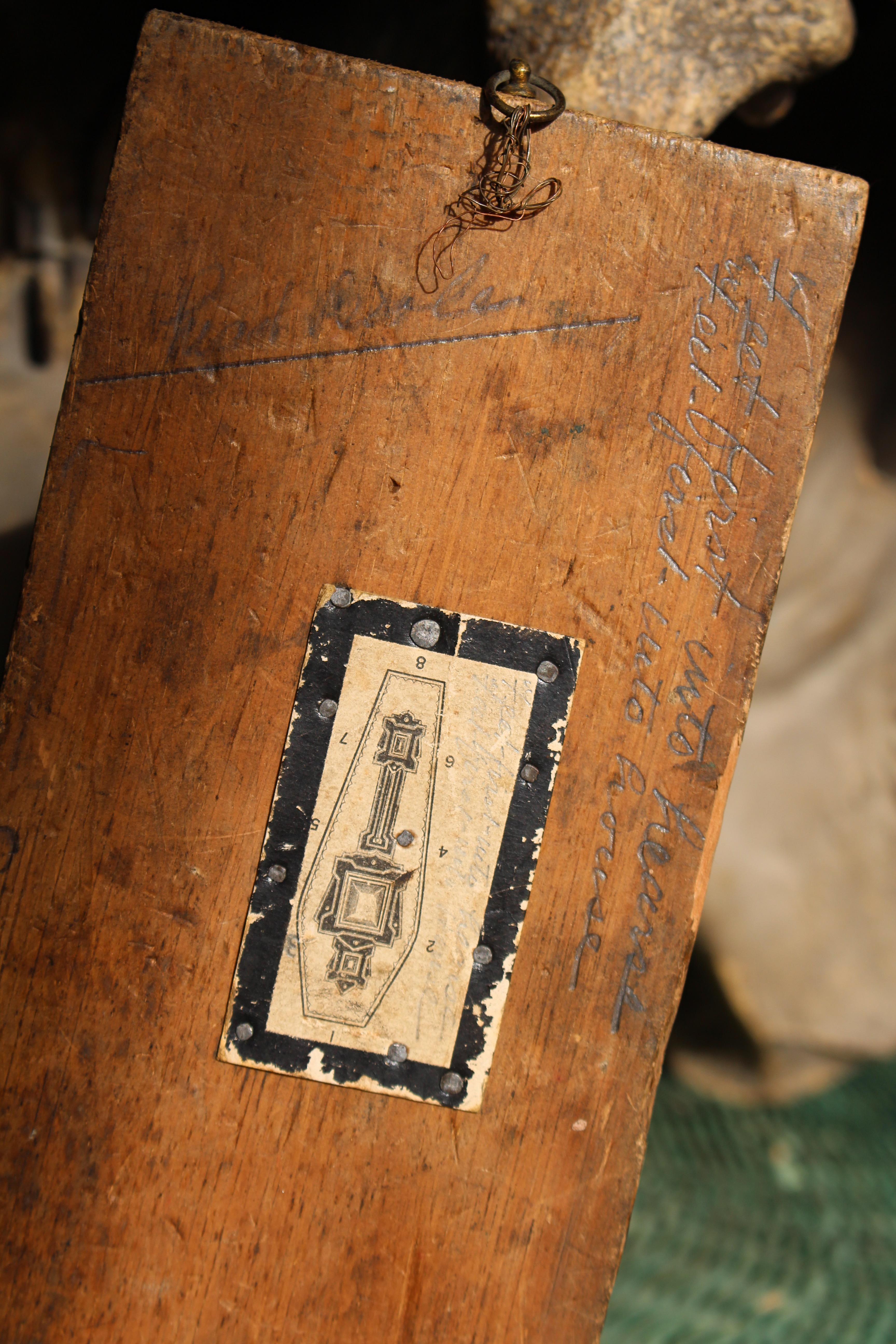 Bara del 19° secolo - Tavola di dimensionamento dei becchini Curio Macabro in vendita 3