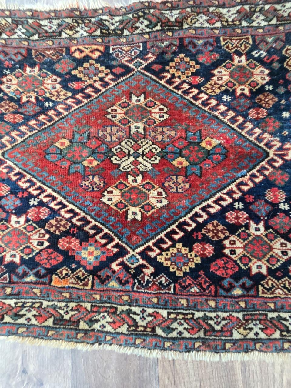 Set di tappeti antichi Quashqai Bagface Saddleback da collezione del XIX secolo in vendita 4