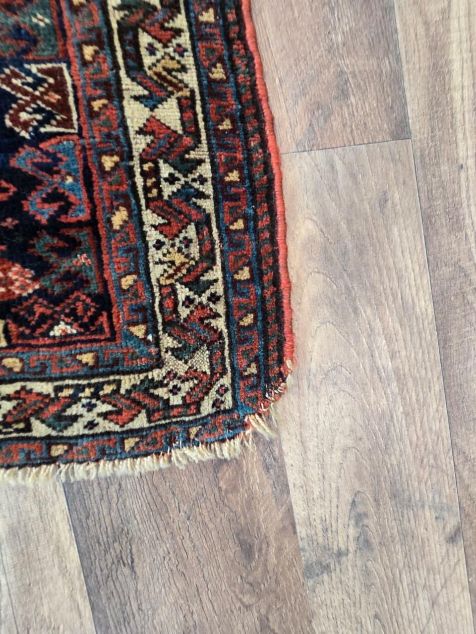 Set di tappeti antichi Quashqai Bagface Saddleback da collezione del XIX secolo in vendita 9