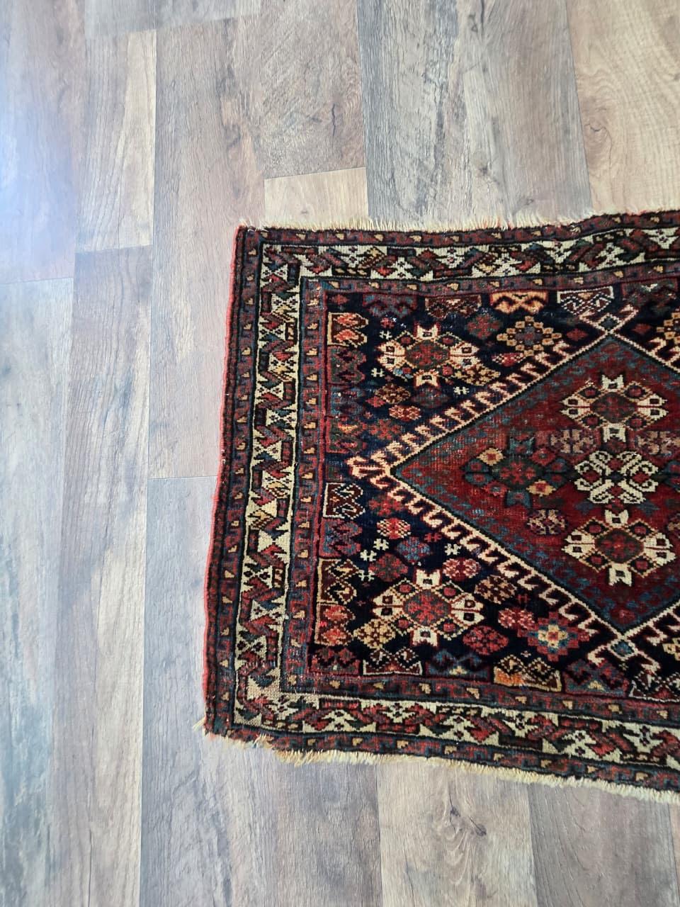 Set di tappeti antichi Quashqai Bagface Saddleback da collezione del XIX secolo in vendita 10