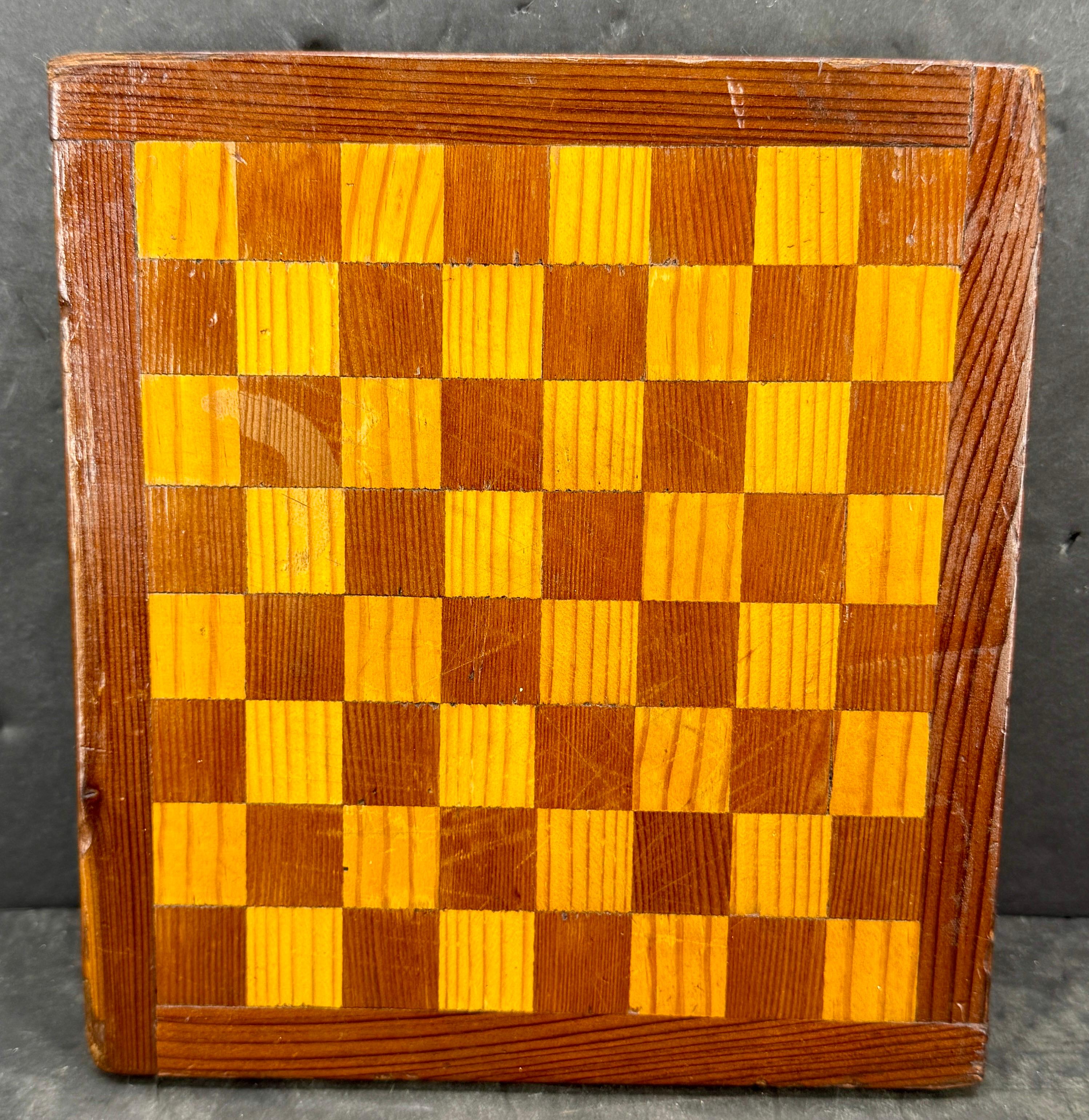 19. Jahrhundert Collection Checker Parcheesi Holz Spielbretter im Angebot 6