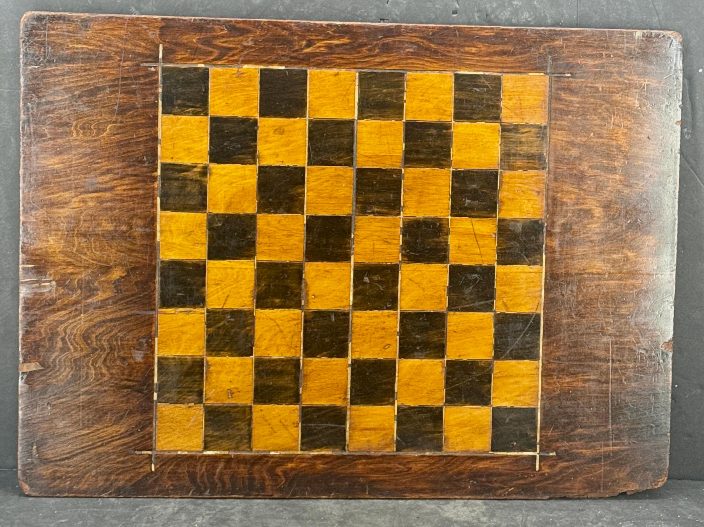 19. Jahrhundert Collection Checker Parcheesi Holz Spielbretter (Spätes 19. Jahrhundert) im Angebot