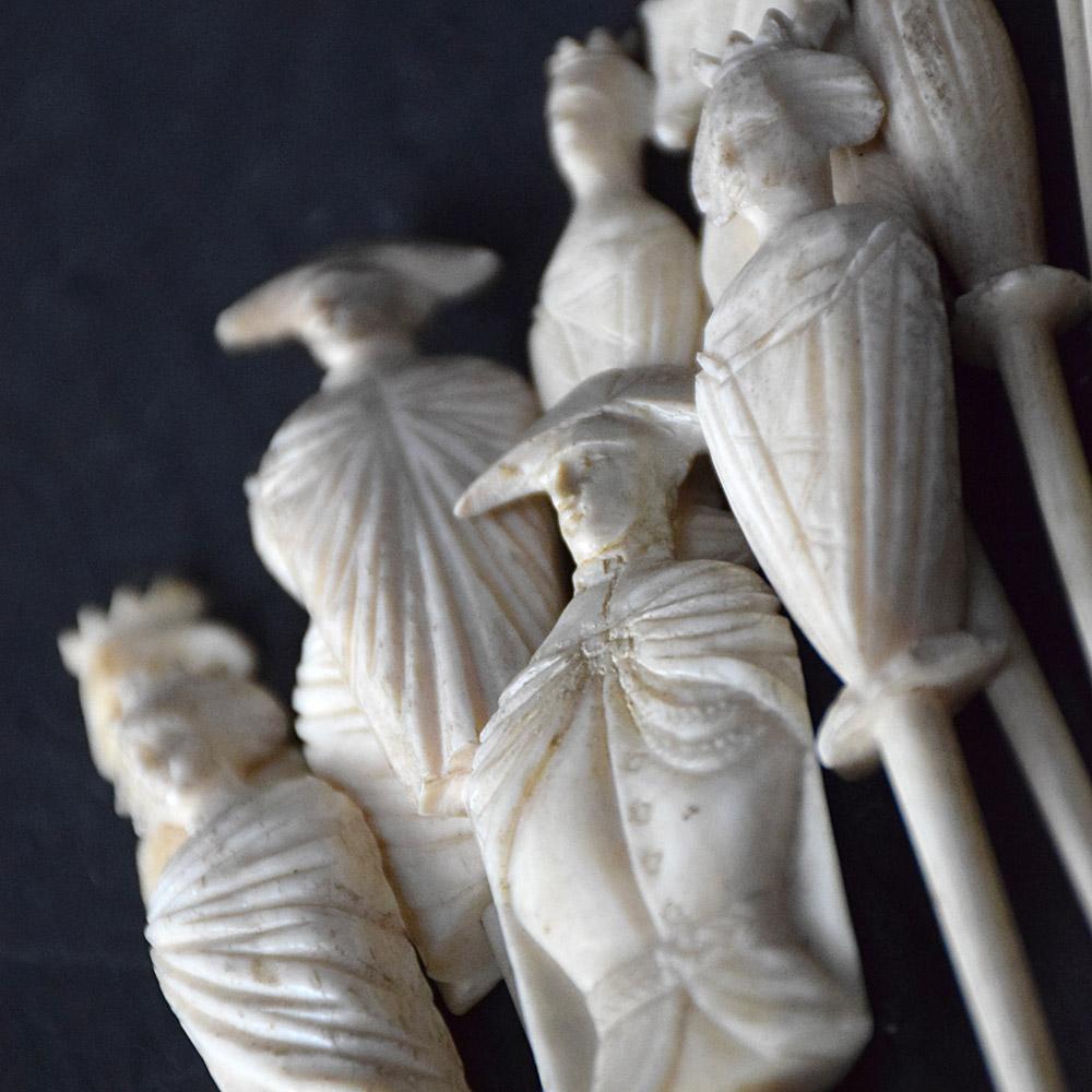 19th Century Collection of French Carved Bone Spillikins 3