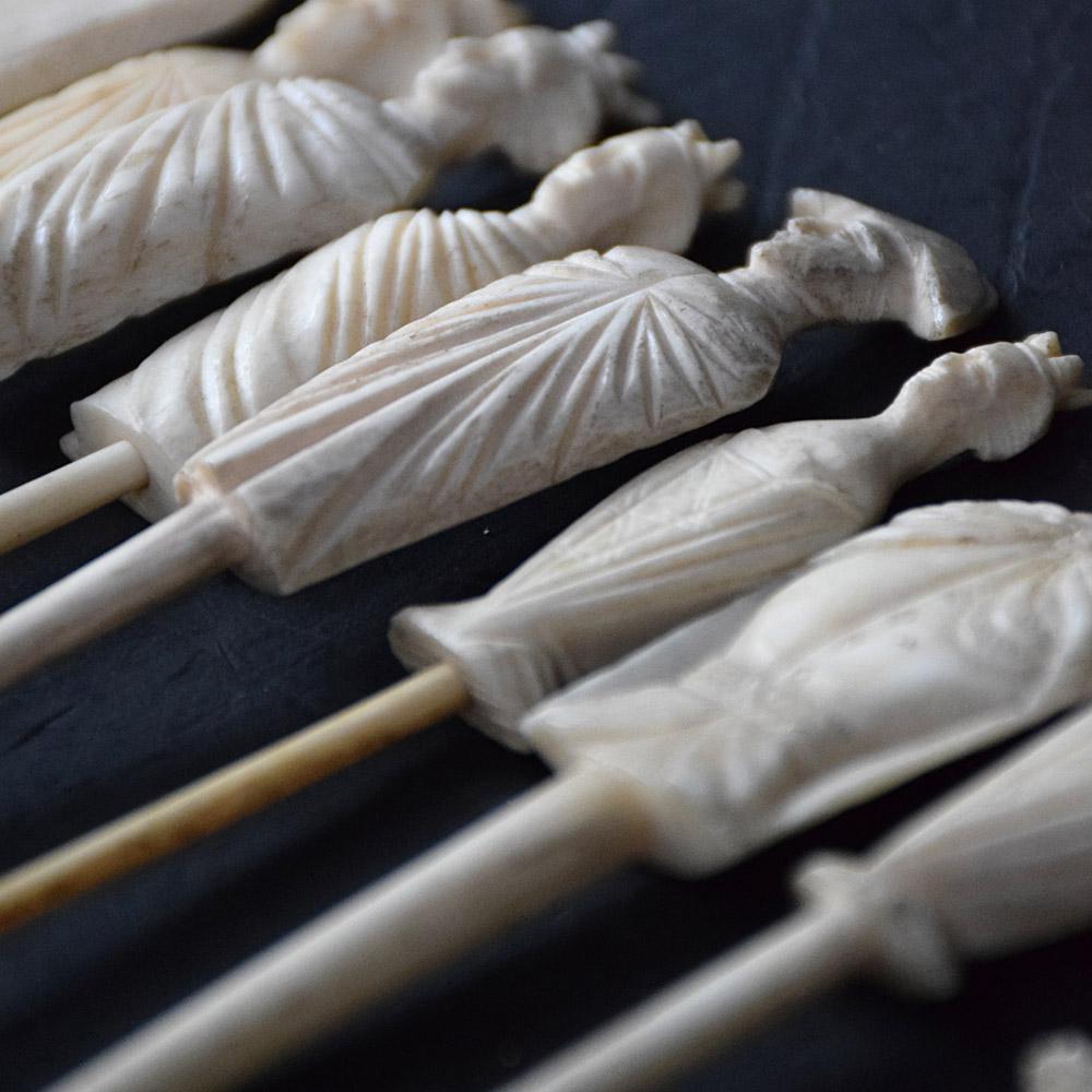 19th Century Collection of French Carved Bone Spillikins 4