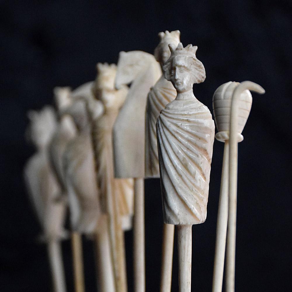 19th Century Collection of French Carved Bone Spillikins 5