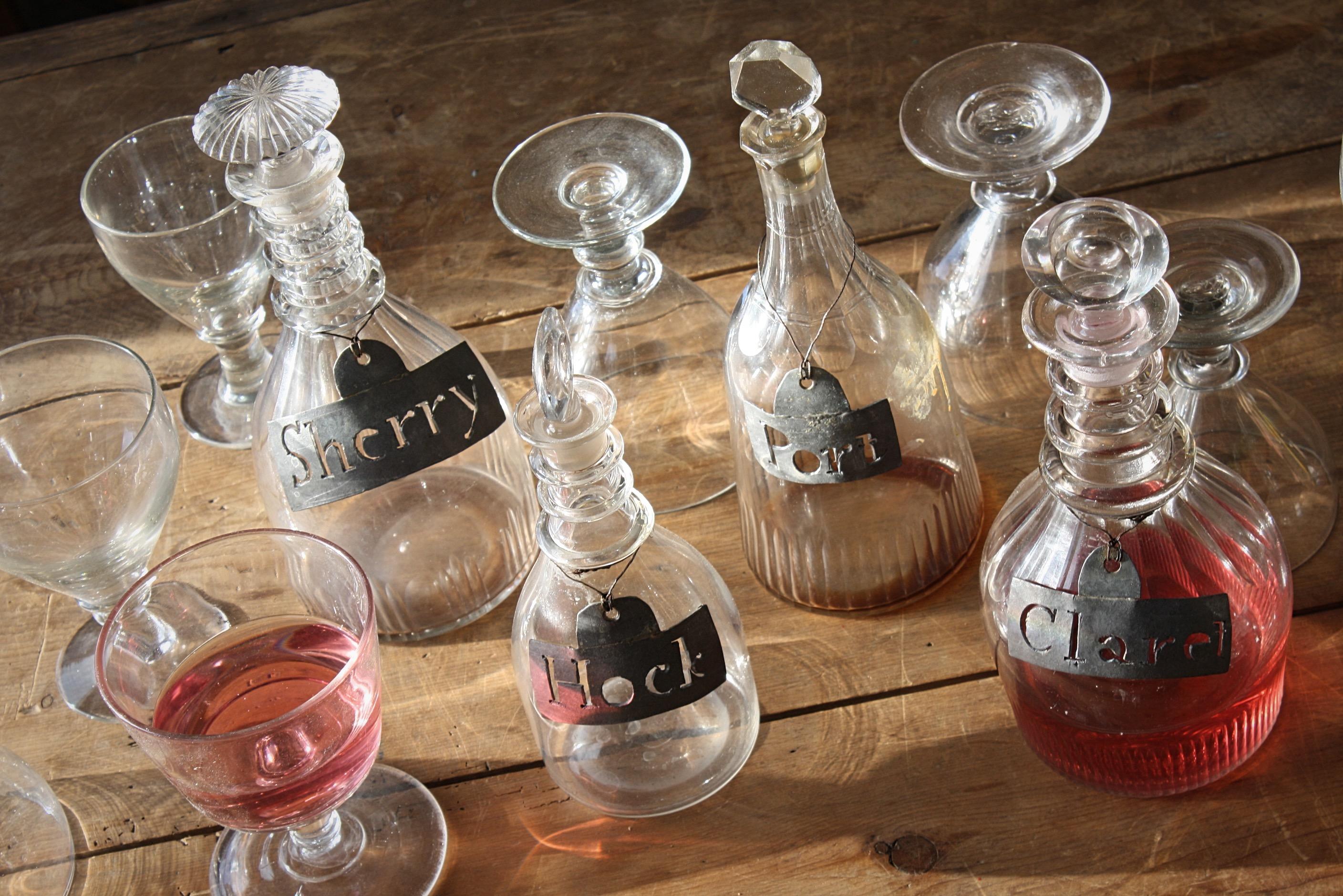 19th Century Collection of Georgian Rummers & Labeled Cut Glass Decanters  In Good Condition For Sale In Lowestoft, GB