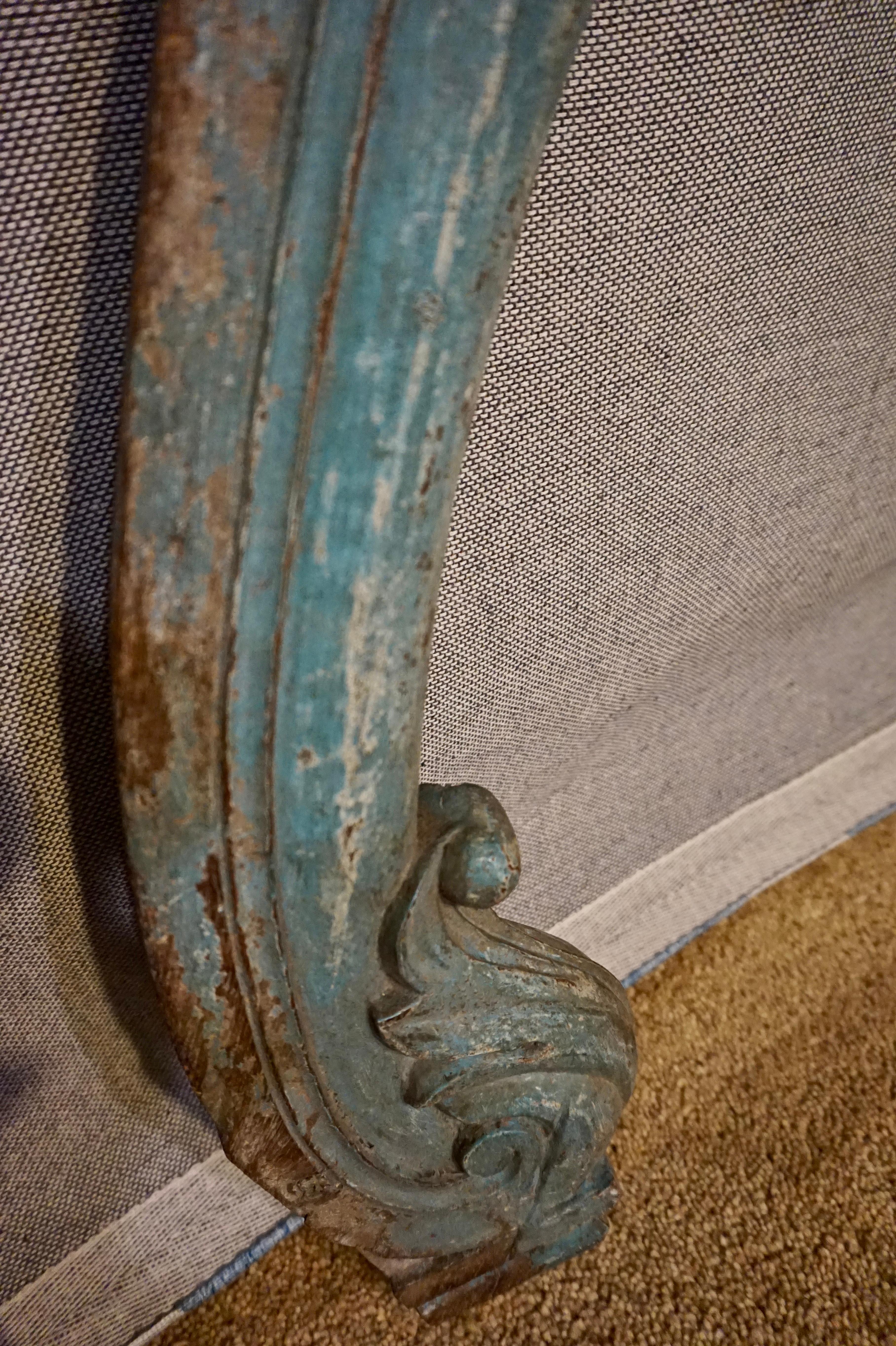 19th Century Colonial Hand Carved Elephant Trunk Shape Corbels Turquoise Paint In Good Condition In Vancouver, British Columbia