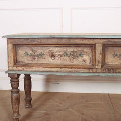 Tavolo da portata dipinto Coloni del XIX secolo