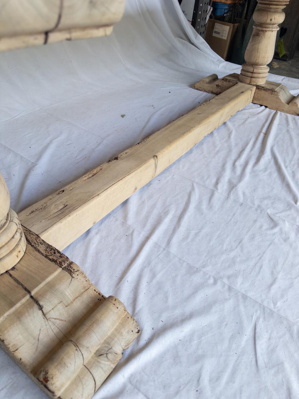 Pin Table à tréteaux espagnole coloniale du 19ème siècle en vente