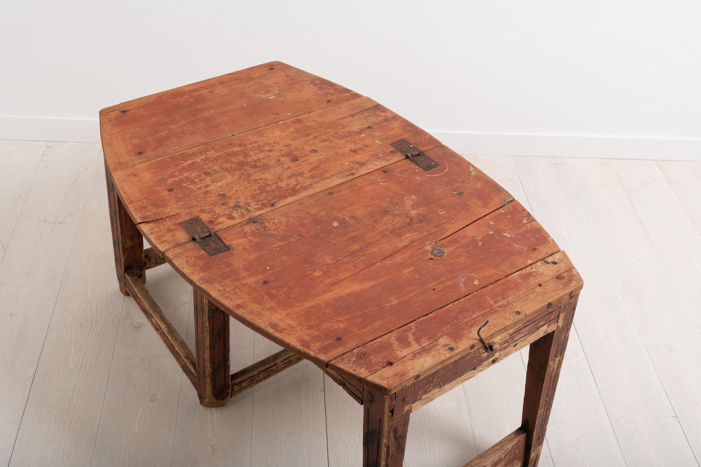 chaise et table combinées du 19ème siècle en vente 1