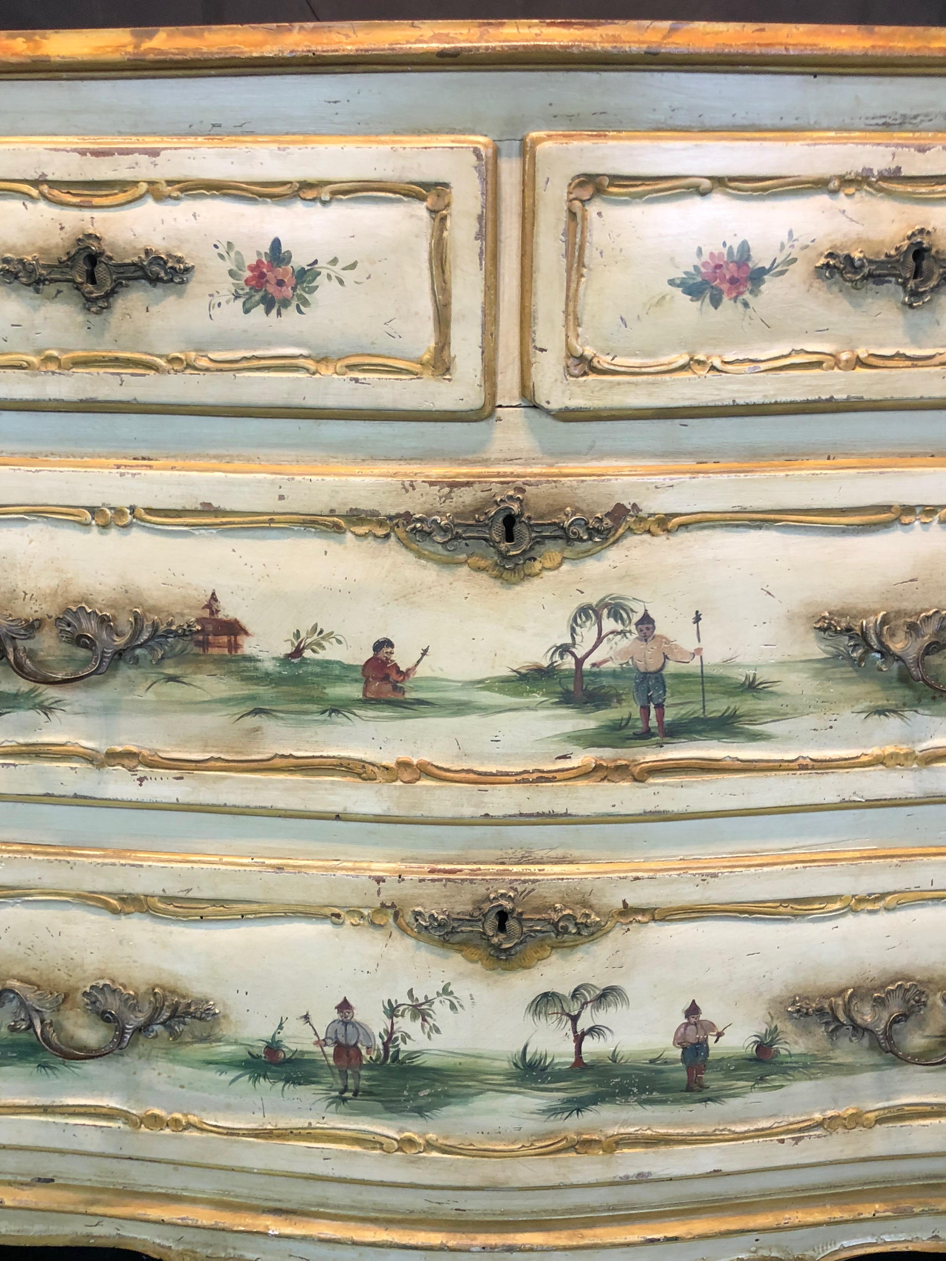 Chinoiserie 19th Century Commode Venetian Lacquered with Landscapes and Chinese Figures For Sale