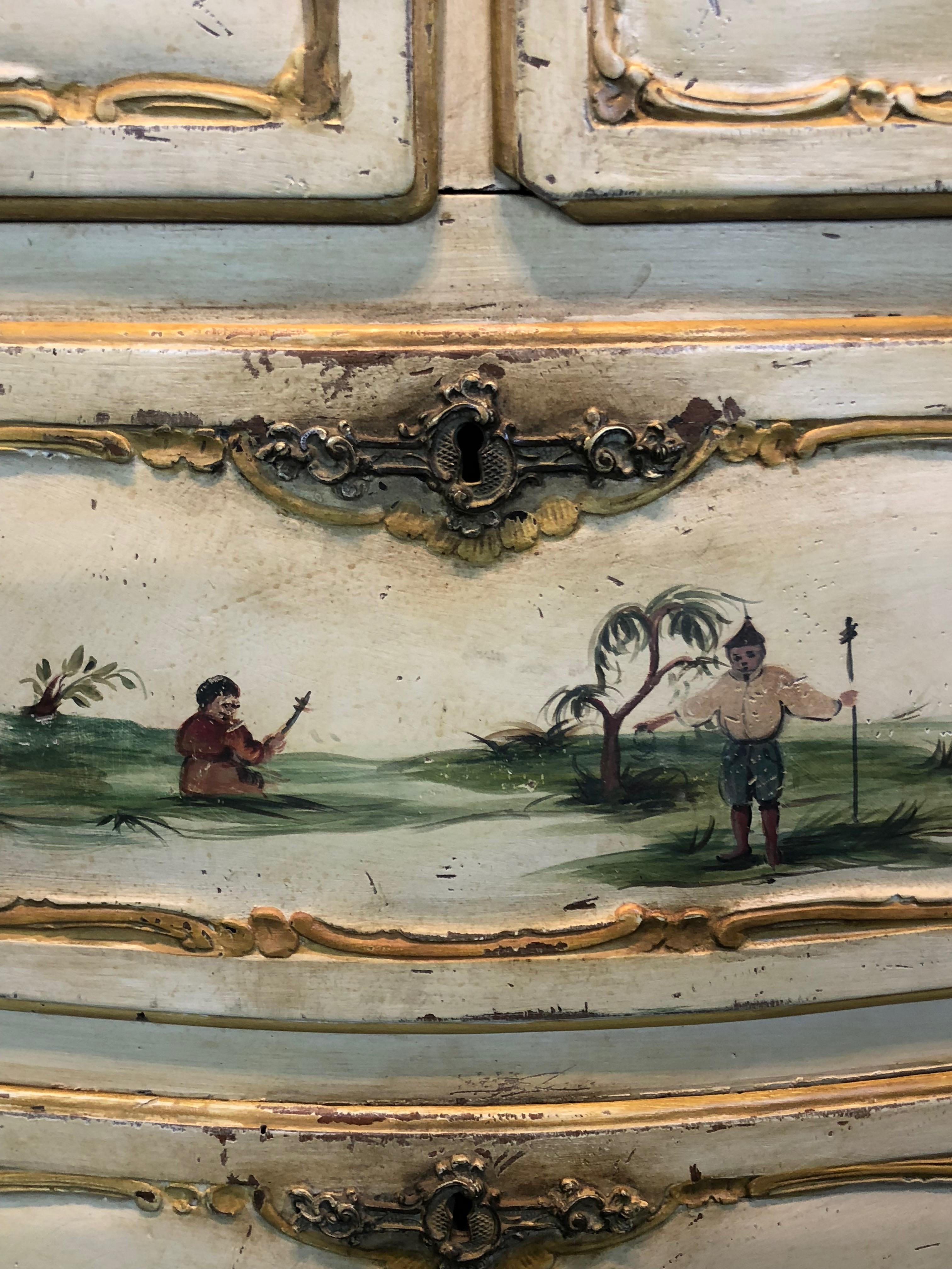 Italian 19th Century Commode Venetian Lacquered with Landscapes and Chinese Figures For Sale