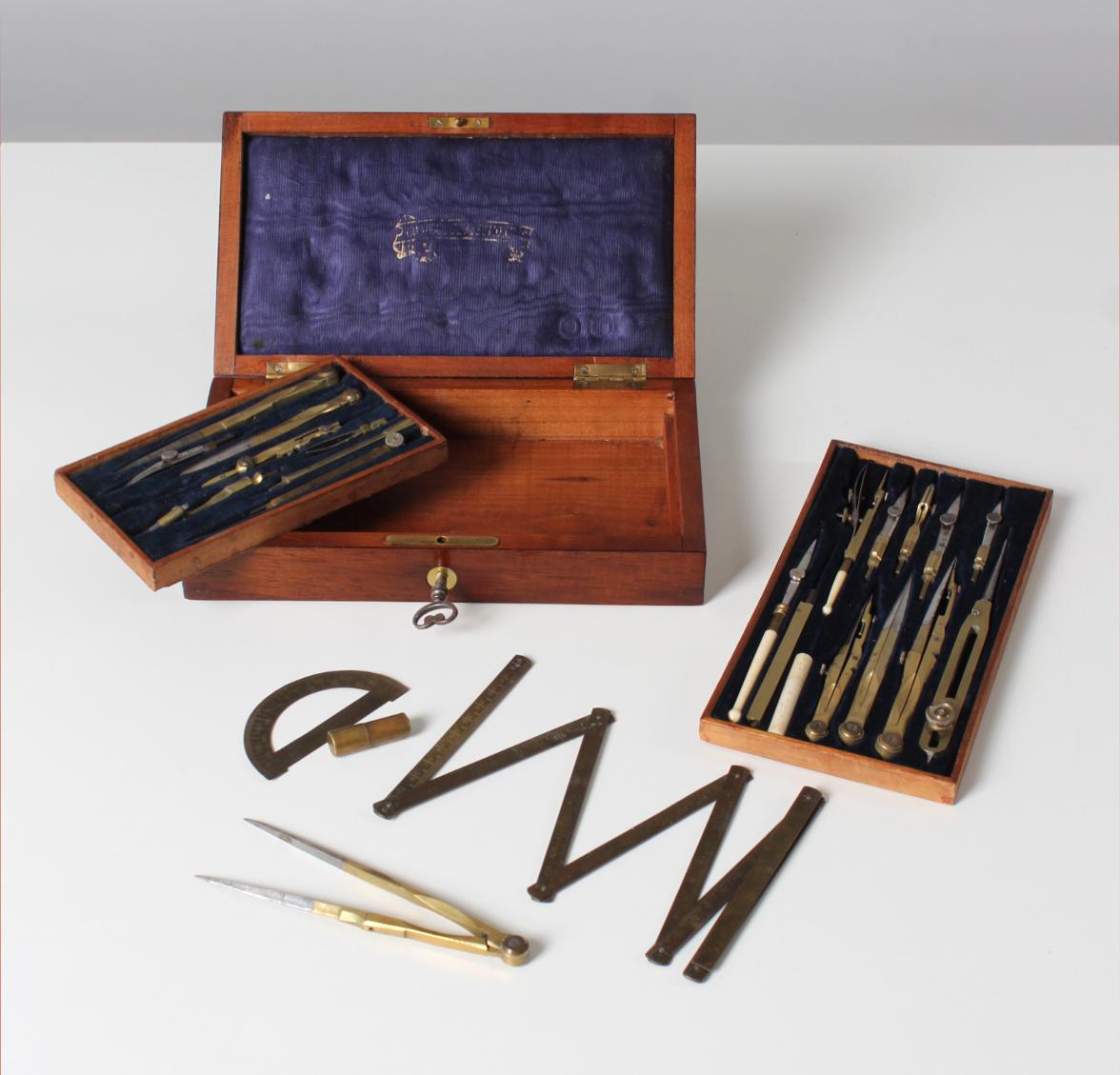 19th Century Compass Box, Measuring and Drawing Tools, England, circa 1880 3
