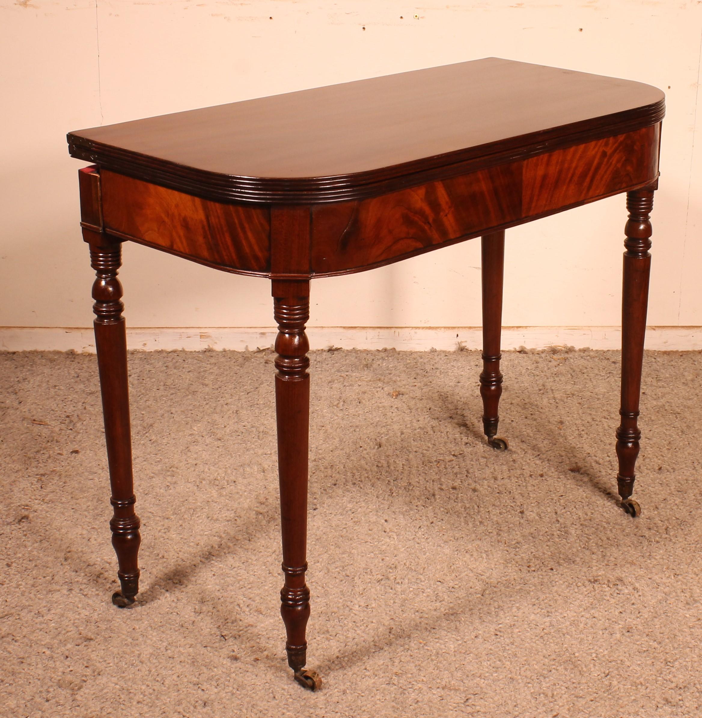 Victorian 19th Century Console Or Game Table In Mahogany For Sale