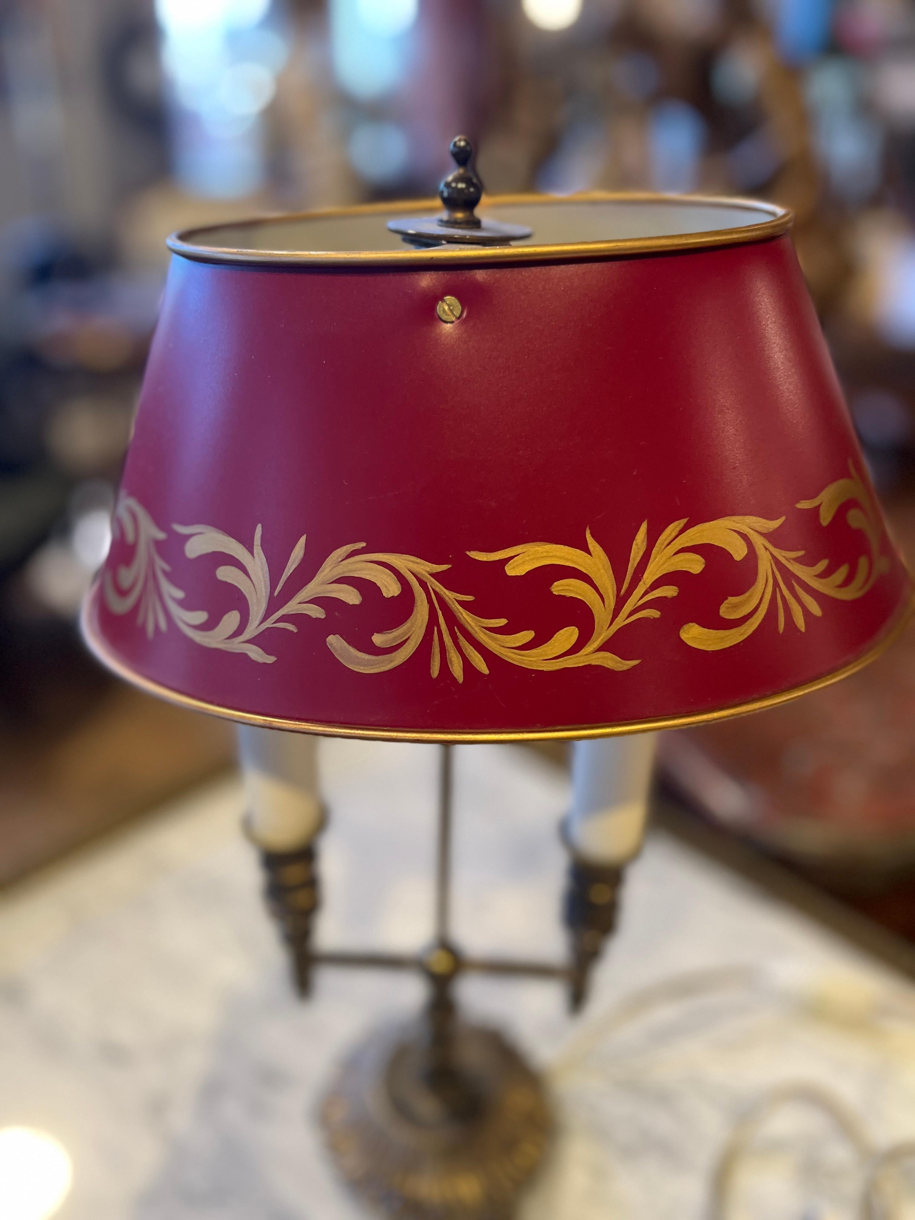 Stile impero 19th Century Consulat - Empire Style French Tole Bouillotte Lamp in vendita