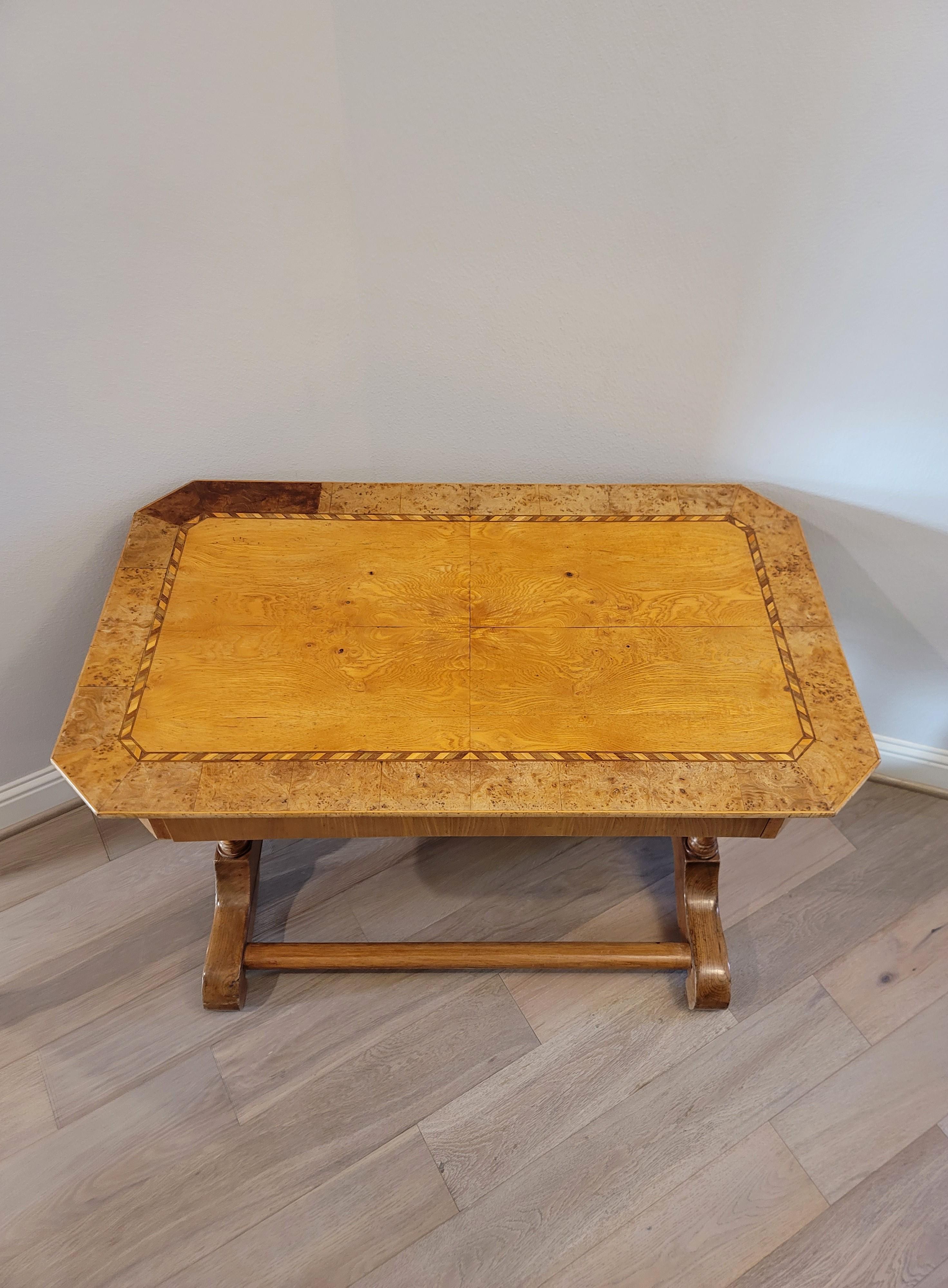 19th Century Continental Biedermeier Period Figured Maple Table  For Sale 5