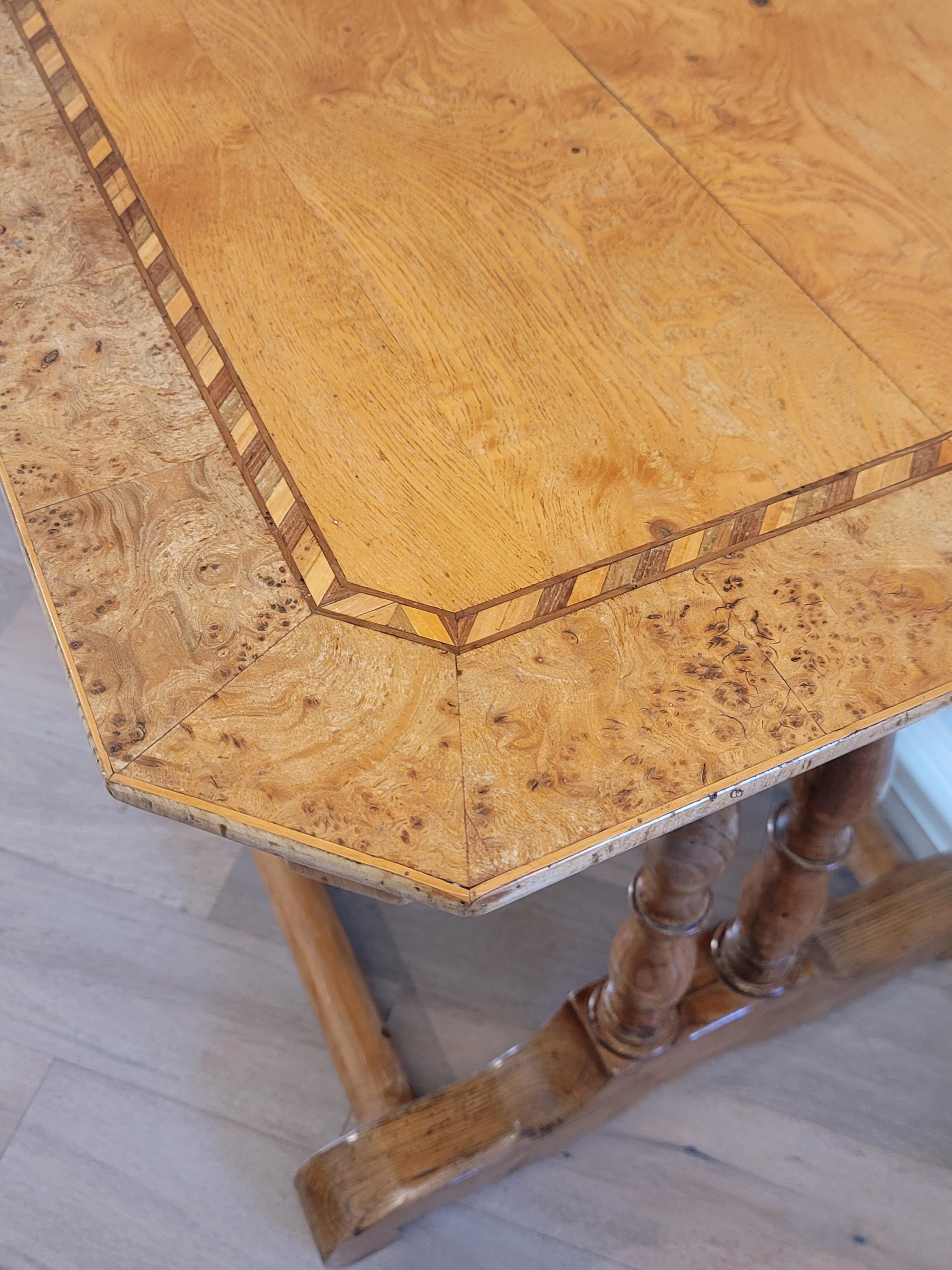 19th Century Continental Biedermeier Period Figured Maple Table  For Sale 6