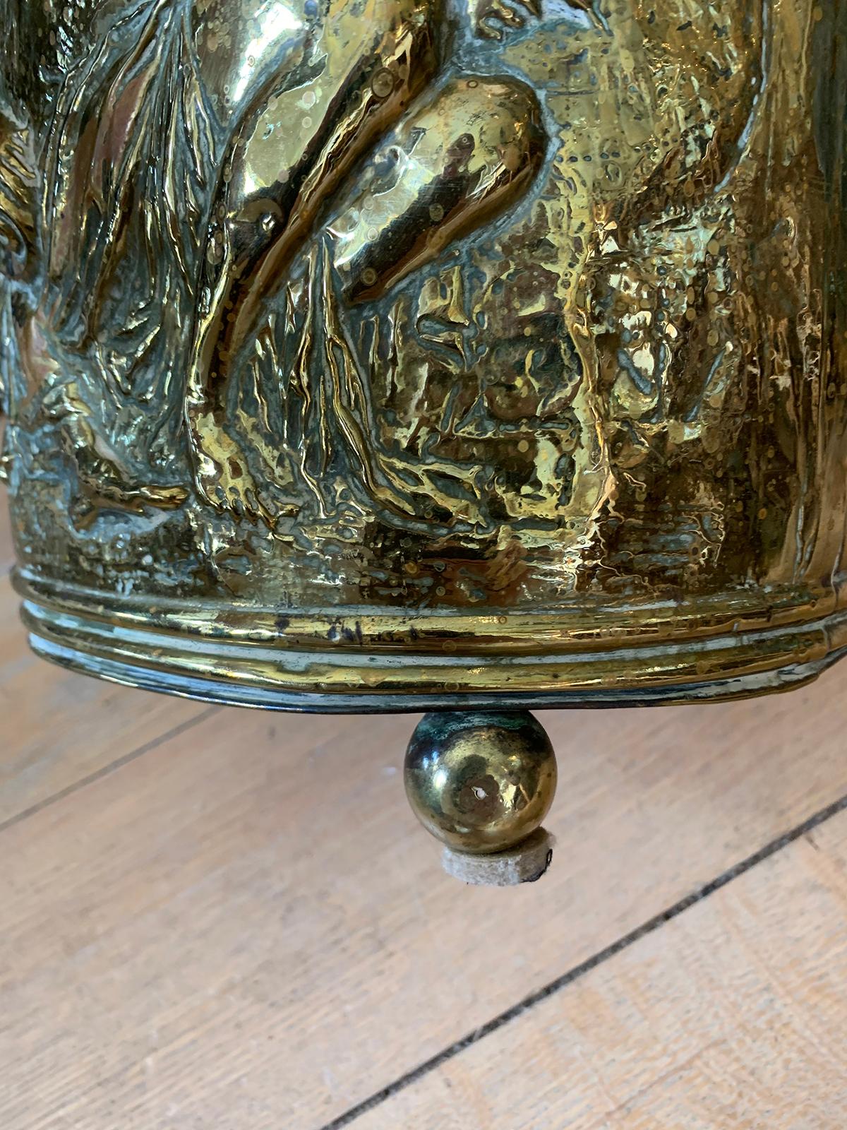 19th Century Continental Brass Cachepot with Lion Pulls For Sale 8
